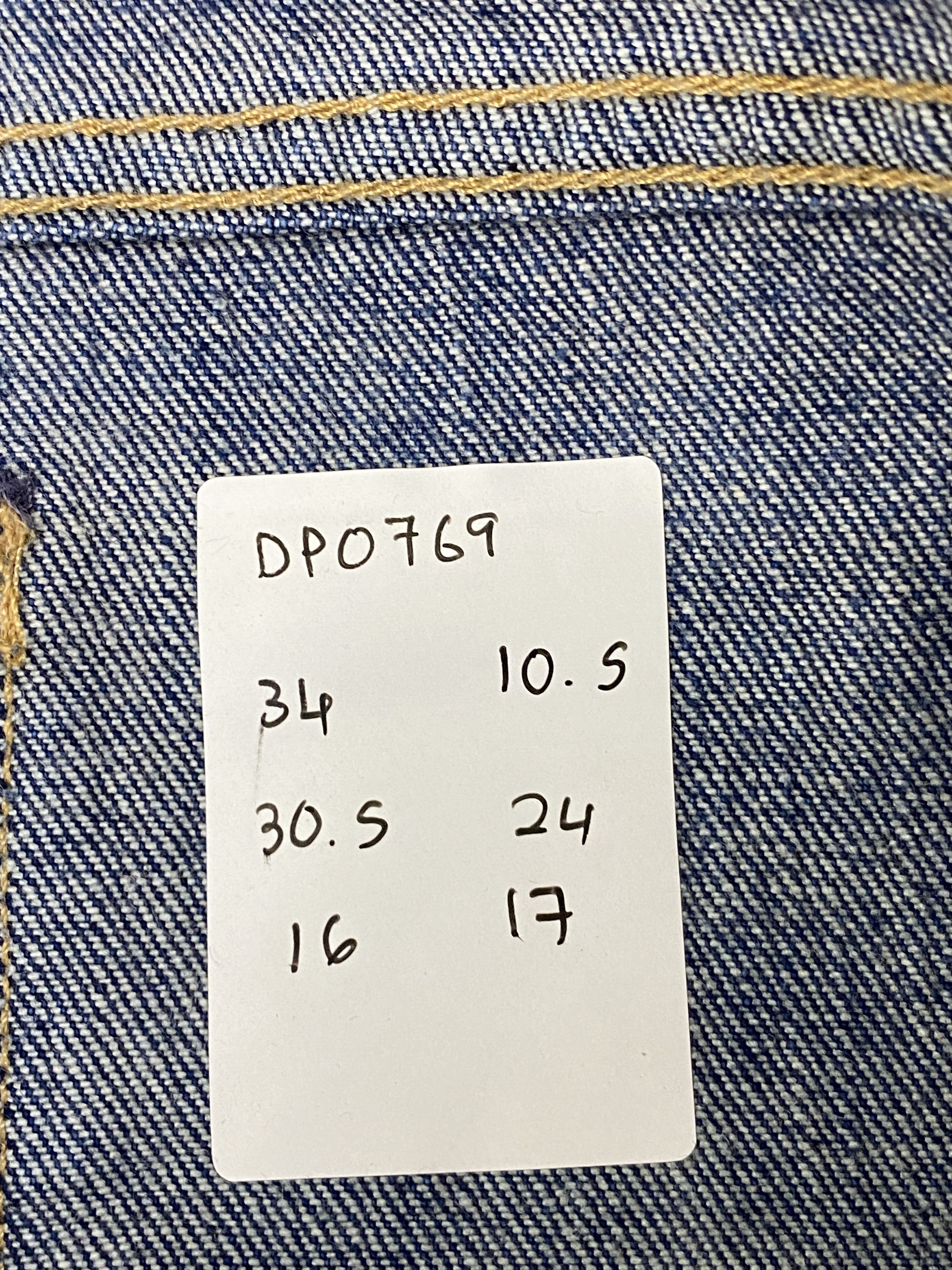 Levi's × Vintage Distressed Vintage Levi's 541 Denim Jeans Size US 34 / EU 50 - 16 Thumbnail