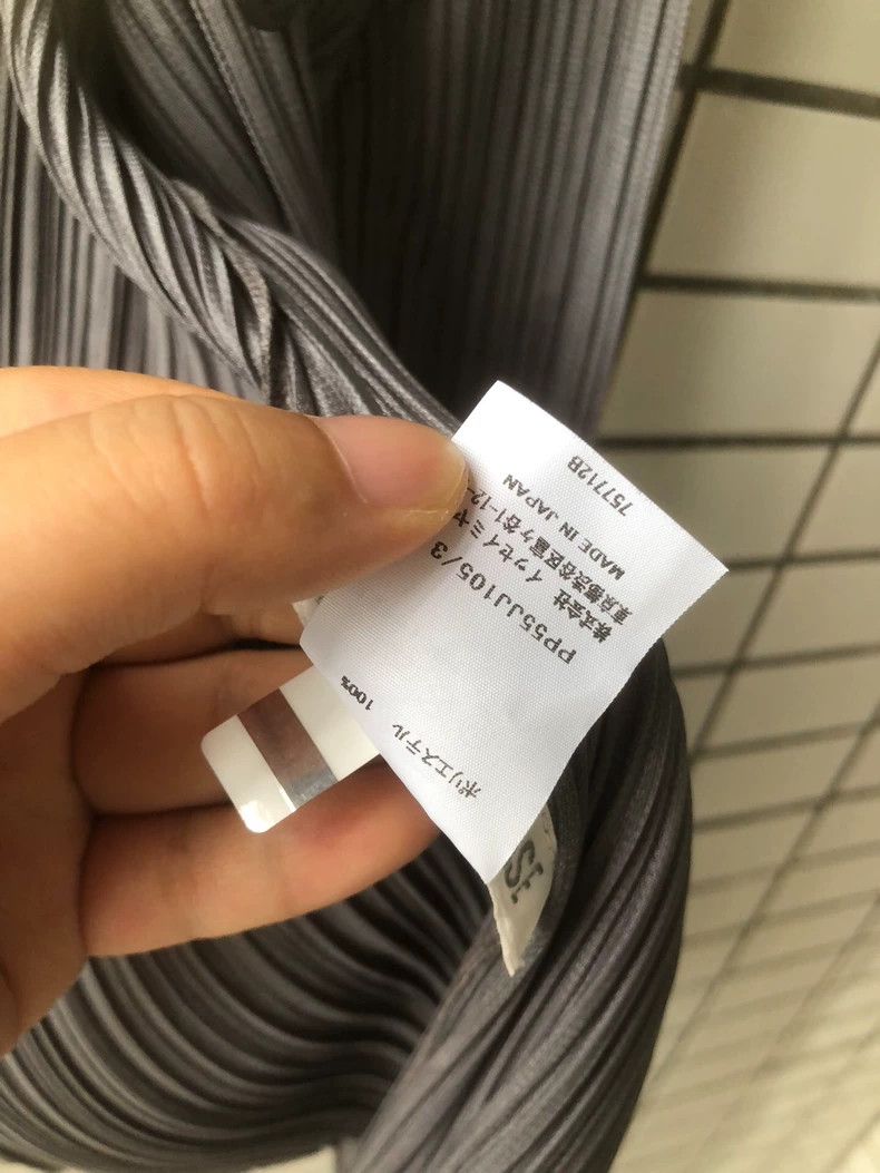 Issey Miyake Issey Miyake size:3 Dark grey pleated coat Size XS / US 0-2 / IT 36-38 - 3 Thumbnail