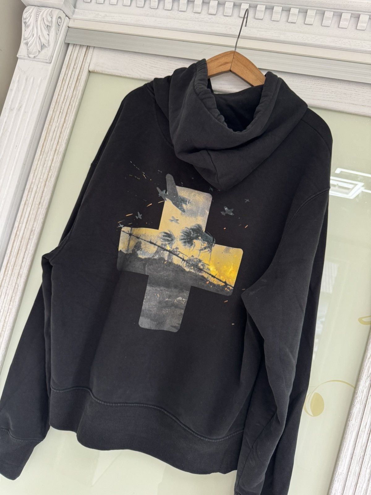 Places + Faces Places + Faces Black War Logo Hoodie Size US L / EU 52-54 / 3 - 4 Thumbnail