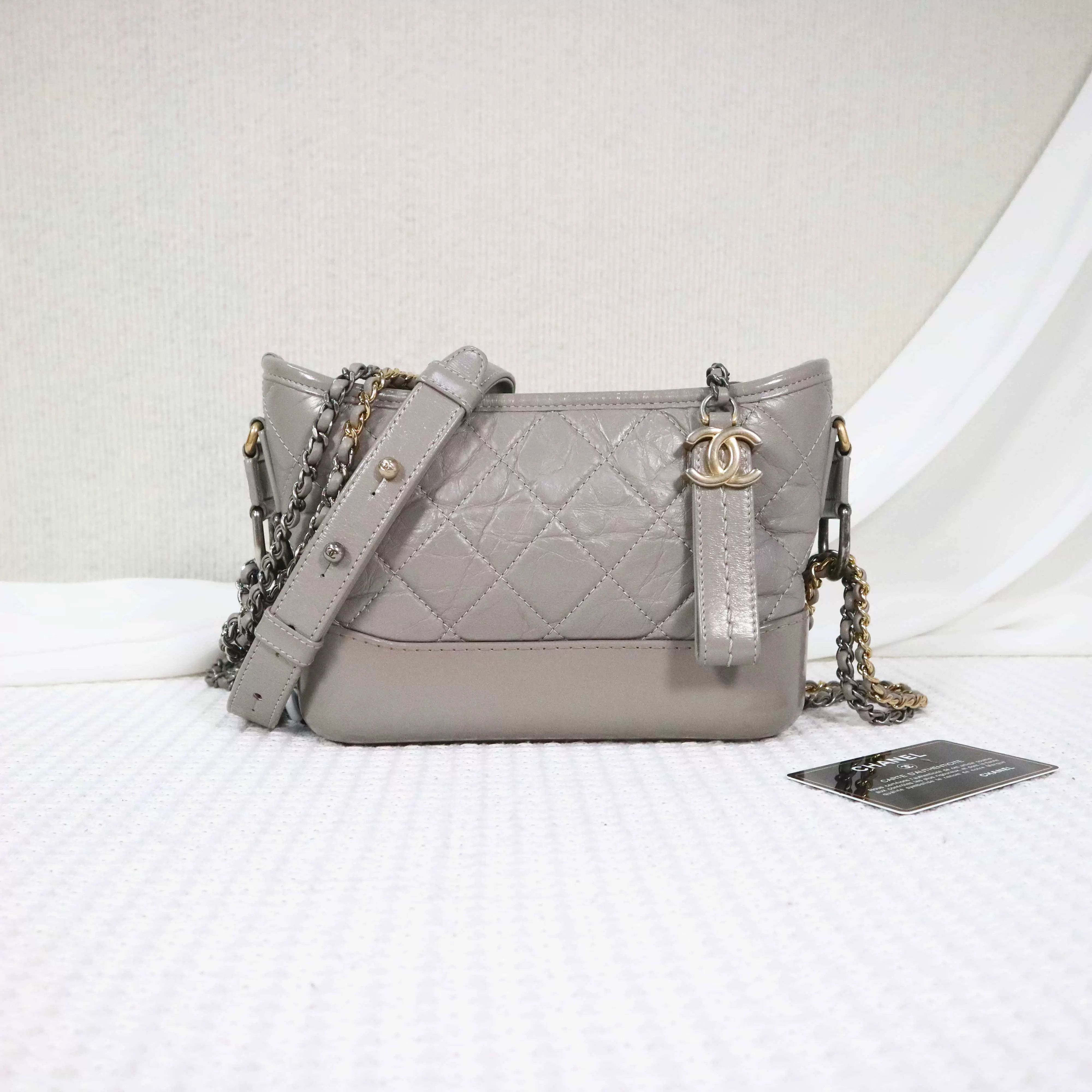 Chanel Pre-loved Bag Very good condition Size ONE SIZE - 1 Thumbnail