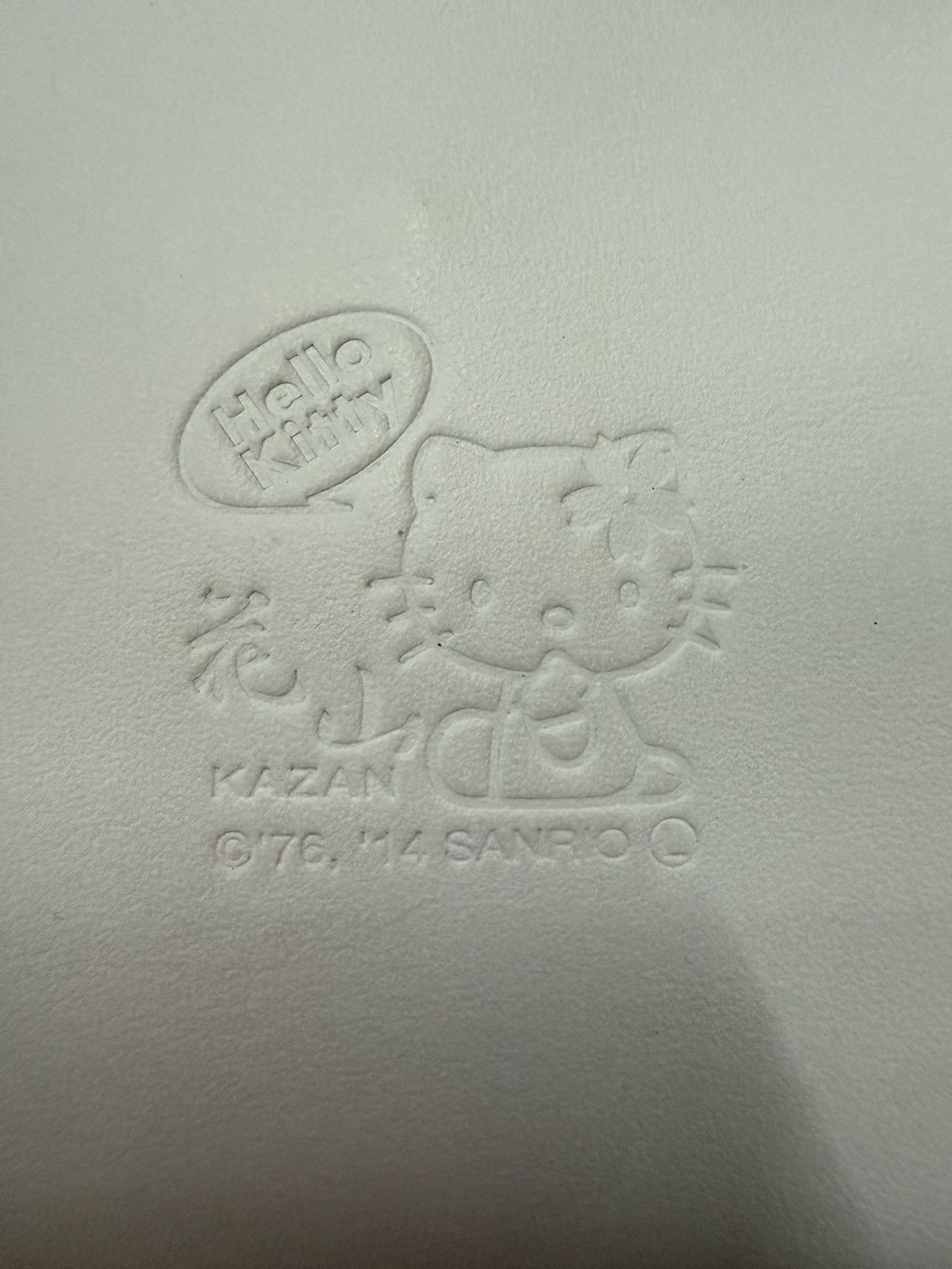 Cartoon Network HELLO KITTY WHITE LEATHER SHOULDER WALLET BAG Size ONE SIZE - 10 Thumbnail