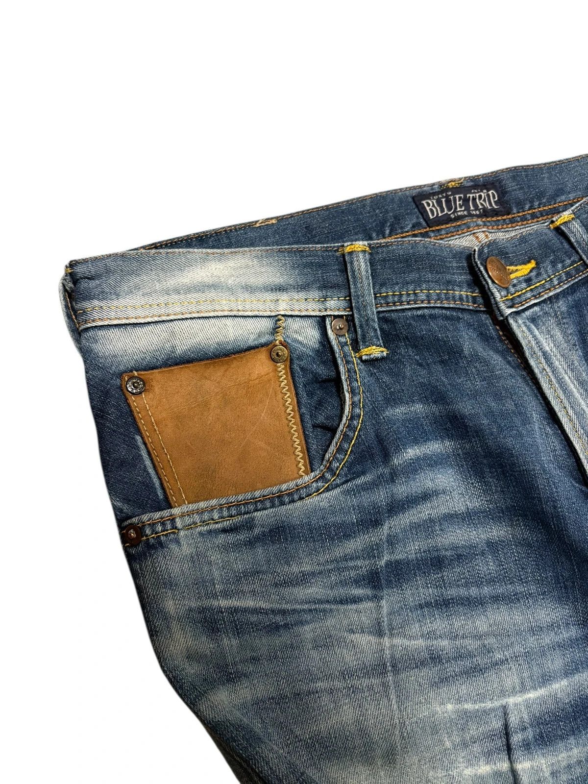 Edwin Edwin blue gradient bootcut denim jeans with patch detailing Size US 34 / EU 50 - 4 Thumbnail