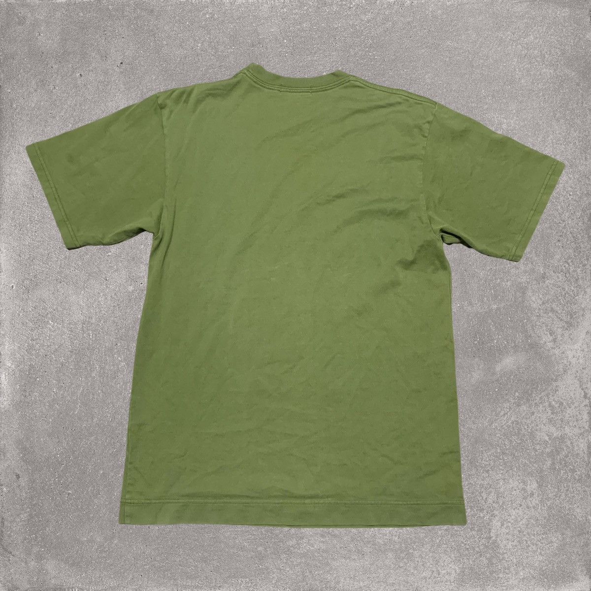 Bape Bape Medium Green Camo Archive Tee A Bathing Ape Vintage Size US M / EU 48-50 / 2 - 2 Thumbnail