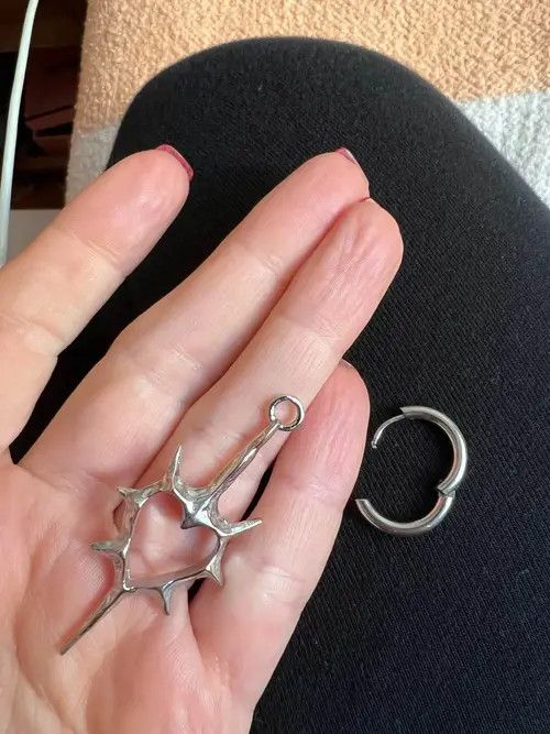 Japanese Brand × Jewelry Goth Thorn Heart Earrings Korean Fashion Size ONE SIZE - 3 Thumbnail
