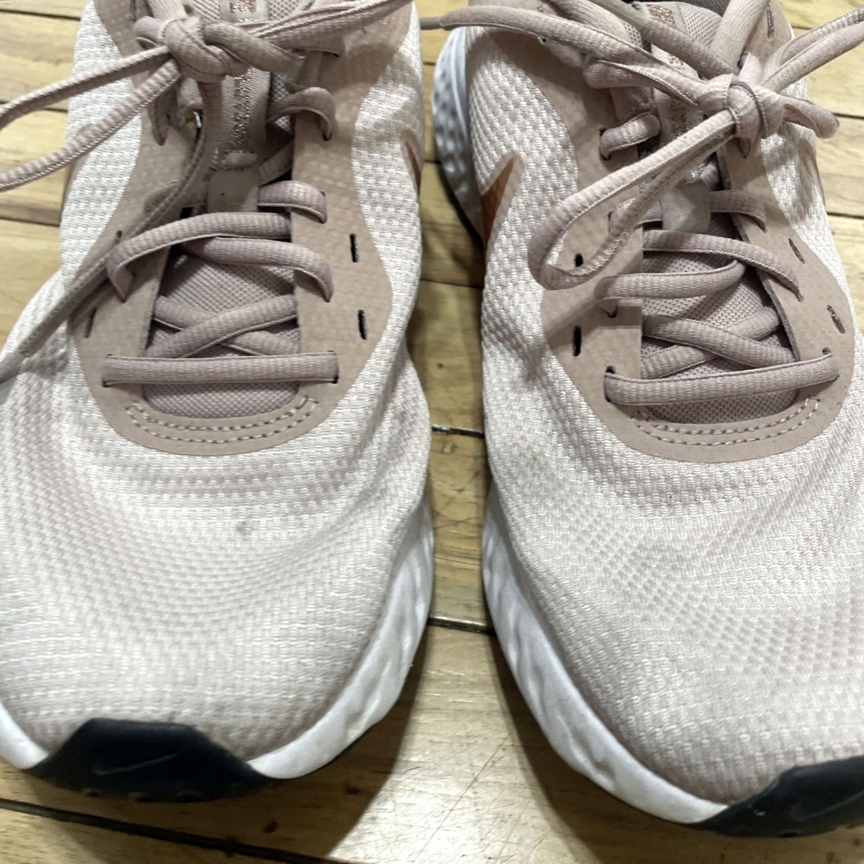Nike Nike Revolution Running Sneakers Pink Womens 10 Breathable Lace Up Rubber Low Top Athletic Casual Sports Shoes Cap Rose 2021 Womens Size US 10 / IT 40 - 7 Thumbnail