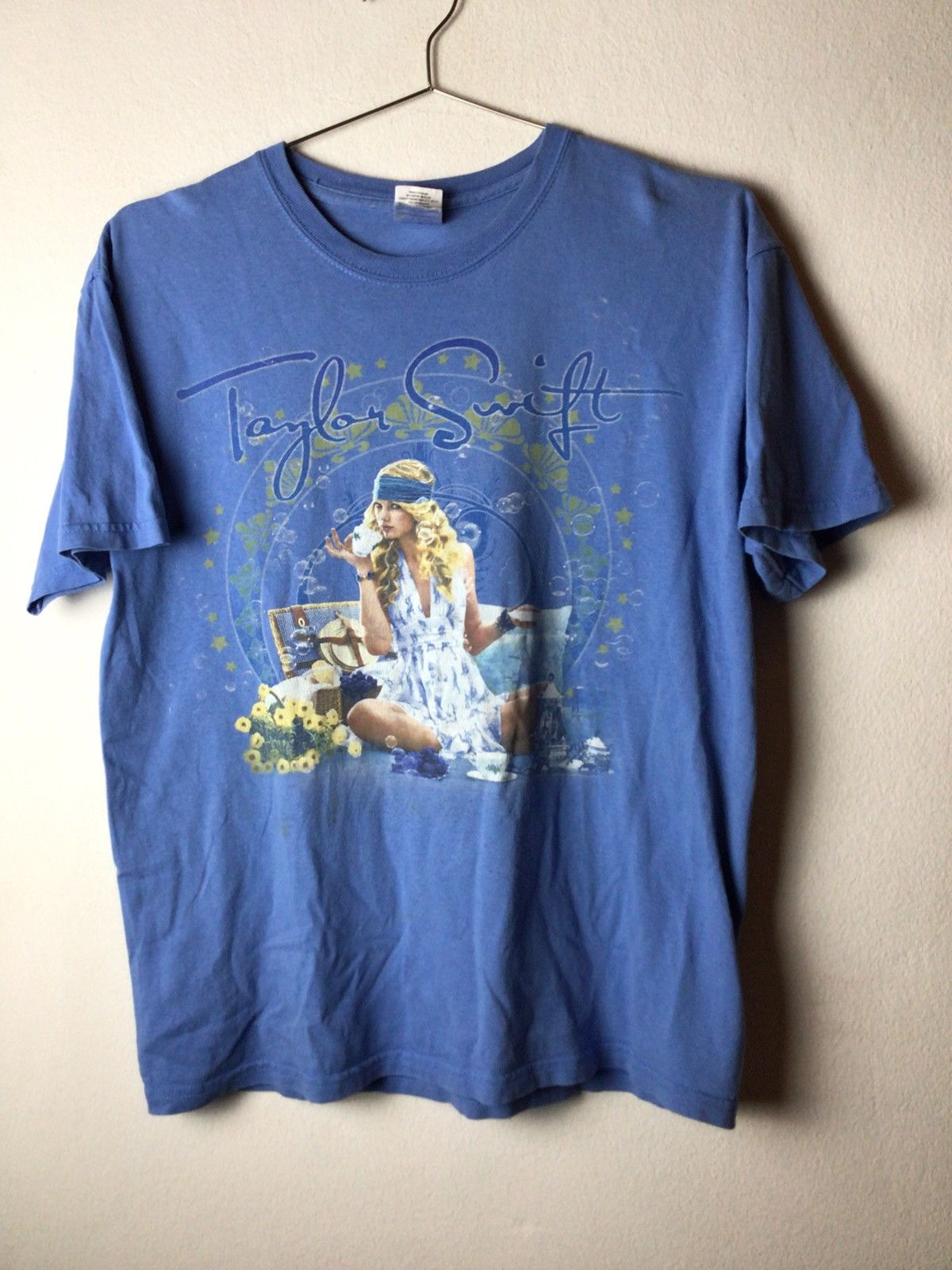 Rap Tees Taylor swift 2009 Size US M / EU 48-50 / 2 - 2 Thumbnail