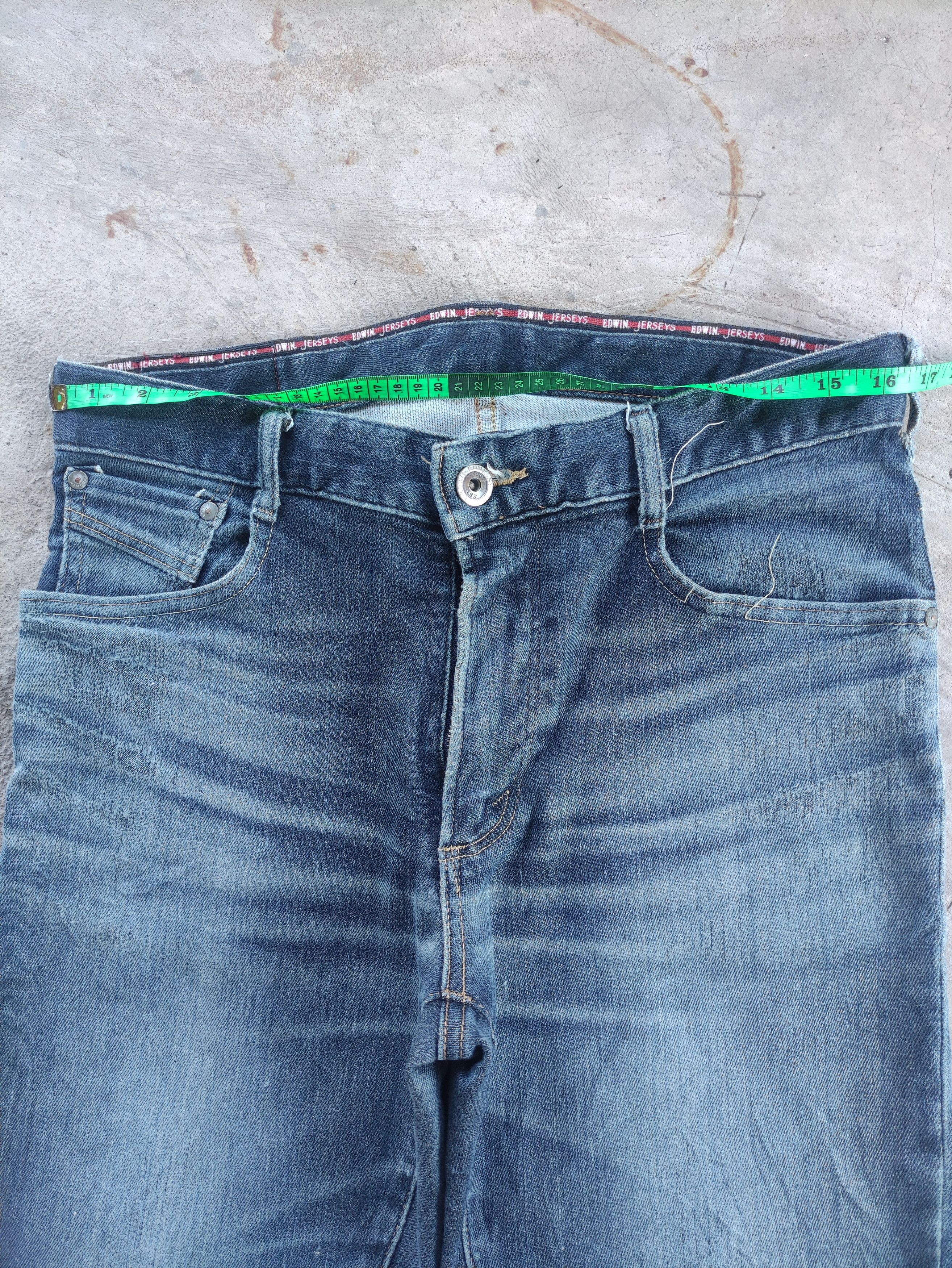 Japanese Brand Vintage Japanese Jean Distressed Faded Denim Pants Size US 34 / EU 50 - 6 Thumbnail