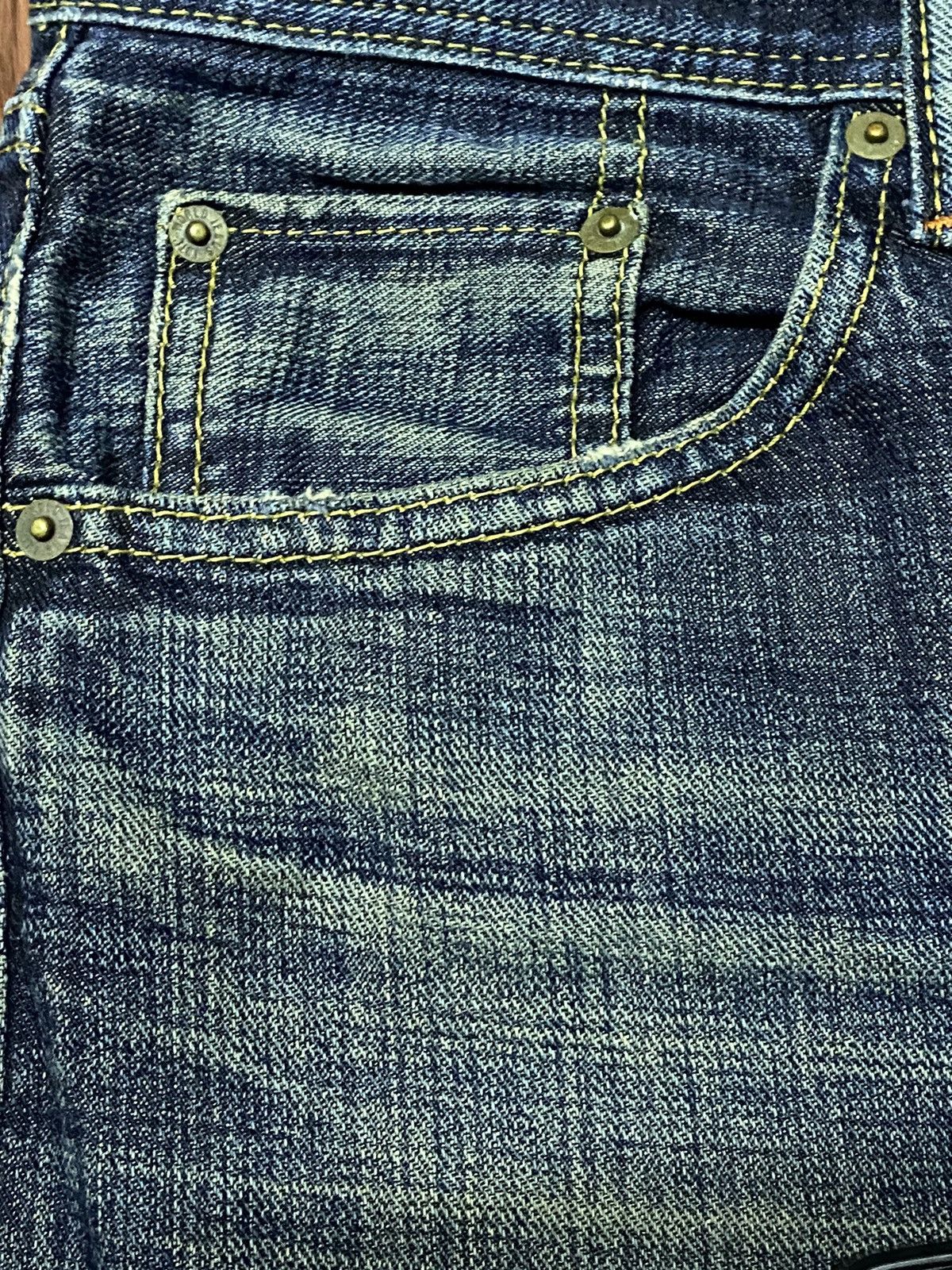 Japanese Brand Vintage Japanese Brand Blues Faded Loose Denim Jeans Size US 33 - 14 Thumbnail
