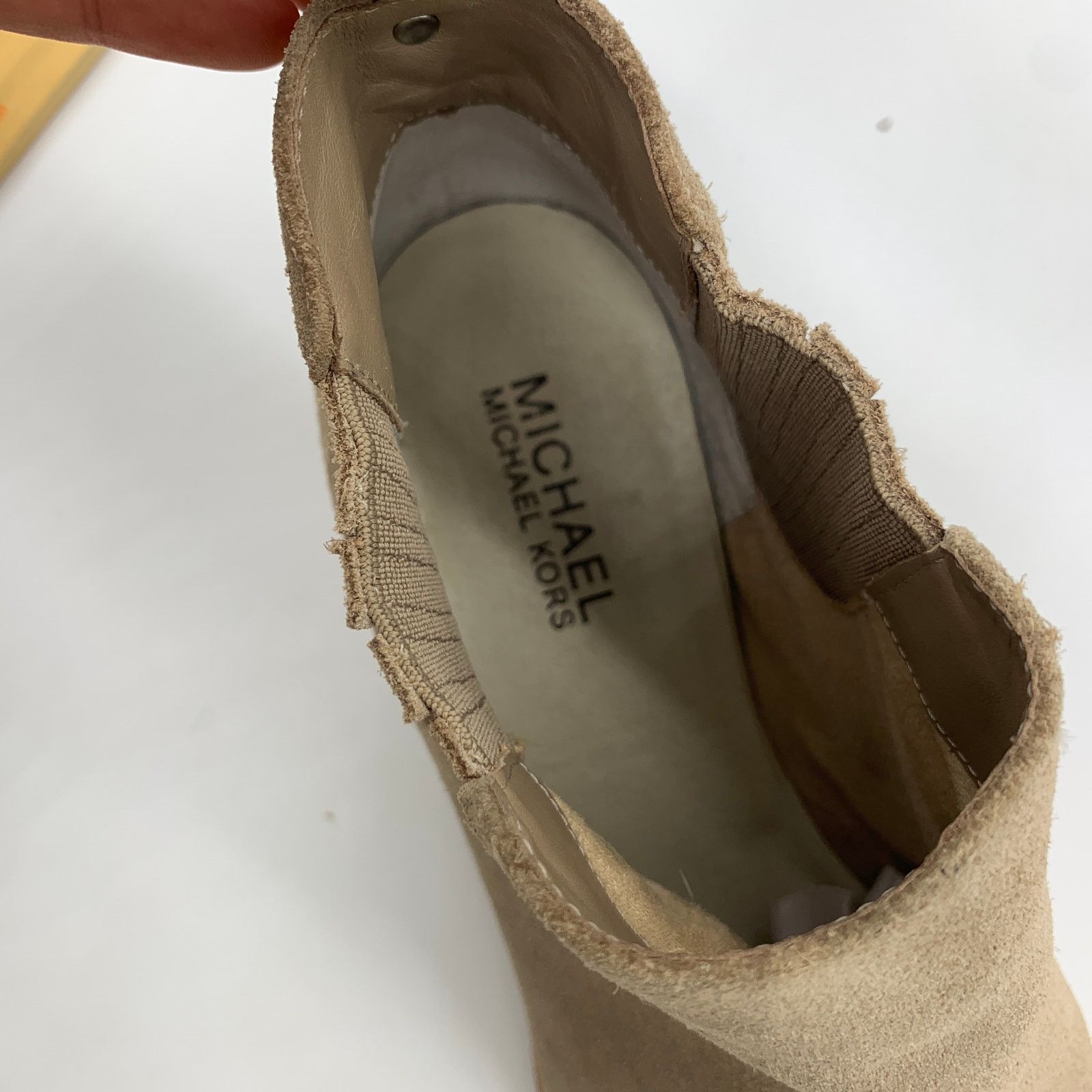 Michael Kors Michael Kors Suede Leather Boots Women Size 9M Ankle Bootie Size US 9 / IT 39 - 8 Thumbnail