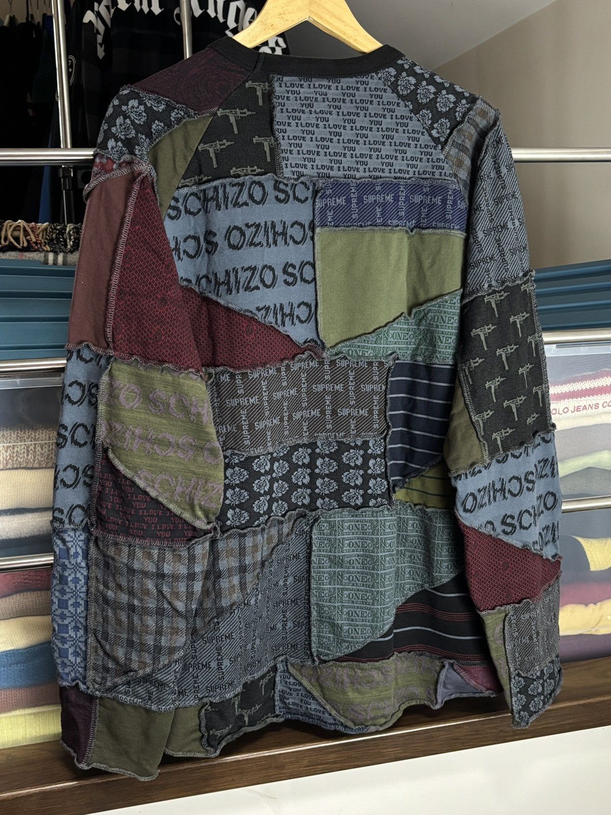 Supreme Supreme Patchwork Jacquard Avant Garde Vintage Sweatshirt Size US L / EU 52-54 / 3 - 6 Thumbnail