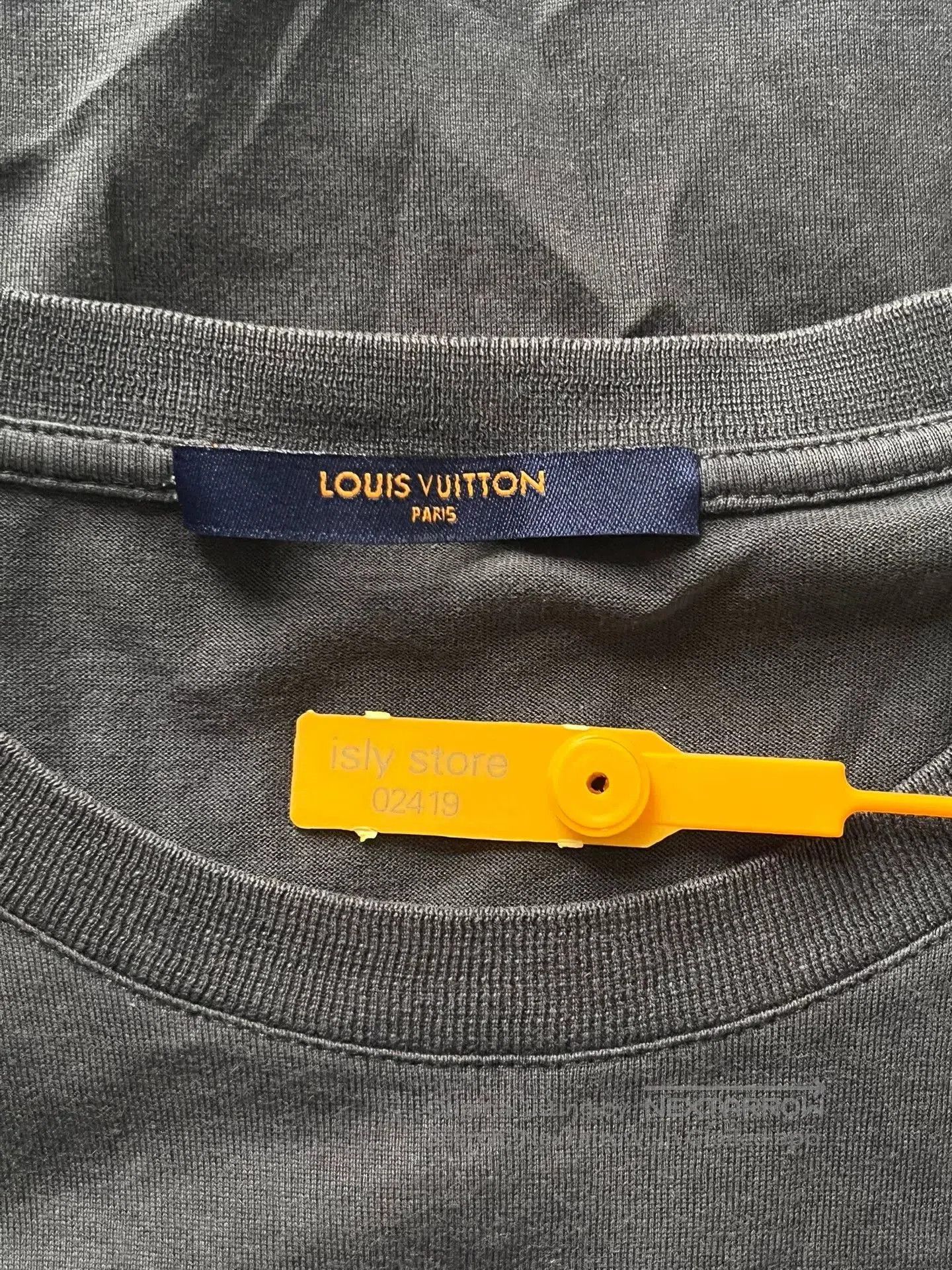 Louis Vuitton Louis Vuitton Embroidered Logo T-Shirt. Size US M / EU 48-50 / 2 - 4 Thumbnail