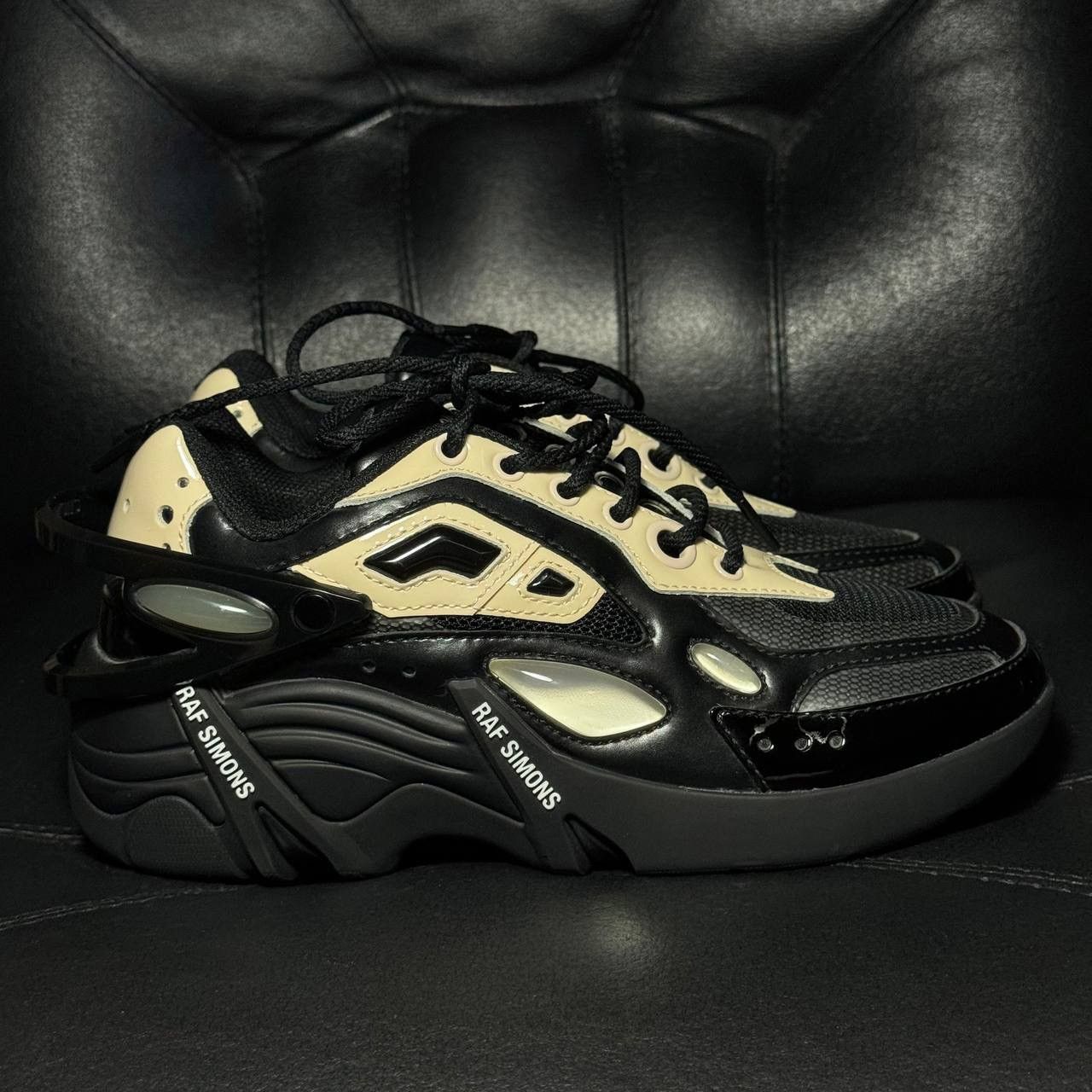Raf Simons 37 Raf Simons cylon 21 Black Cream Size US 7 / IT 37 - 1 Thumbnail