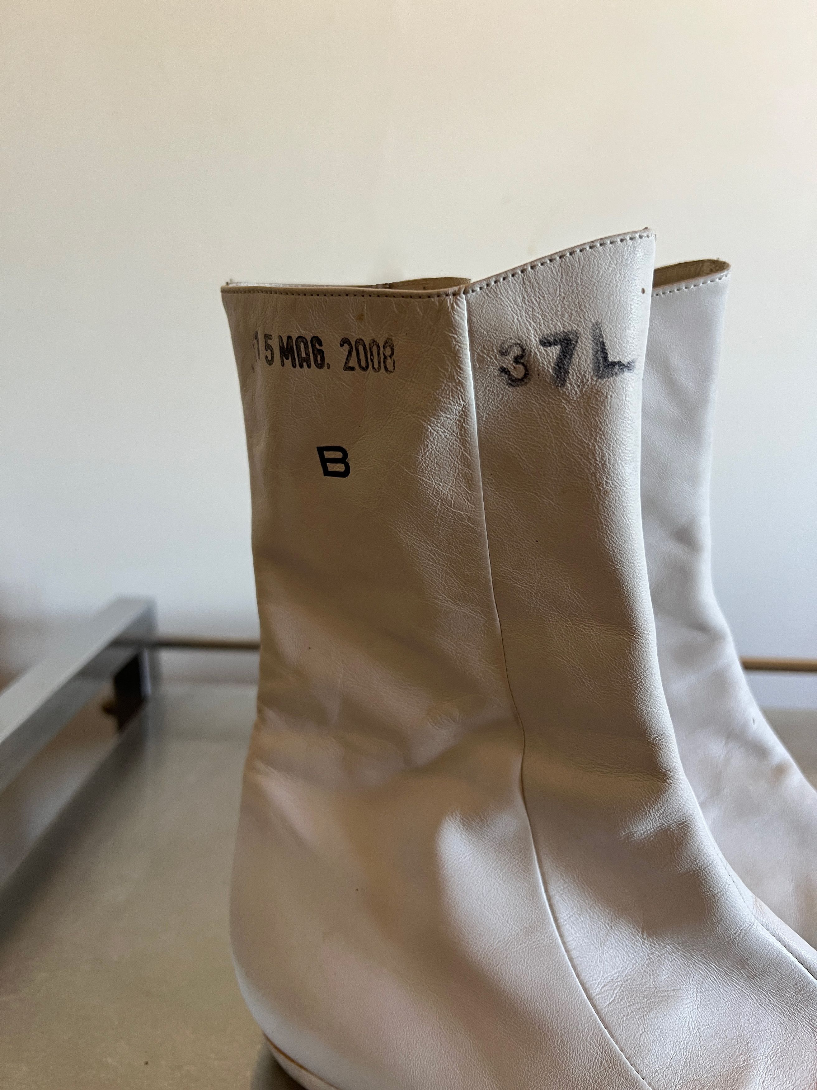 Other Biography by Engels-Strijbol White Leather Boots Size 37 Size US 7 / IT 37 - 5 Thumbnail