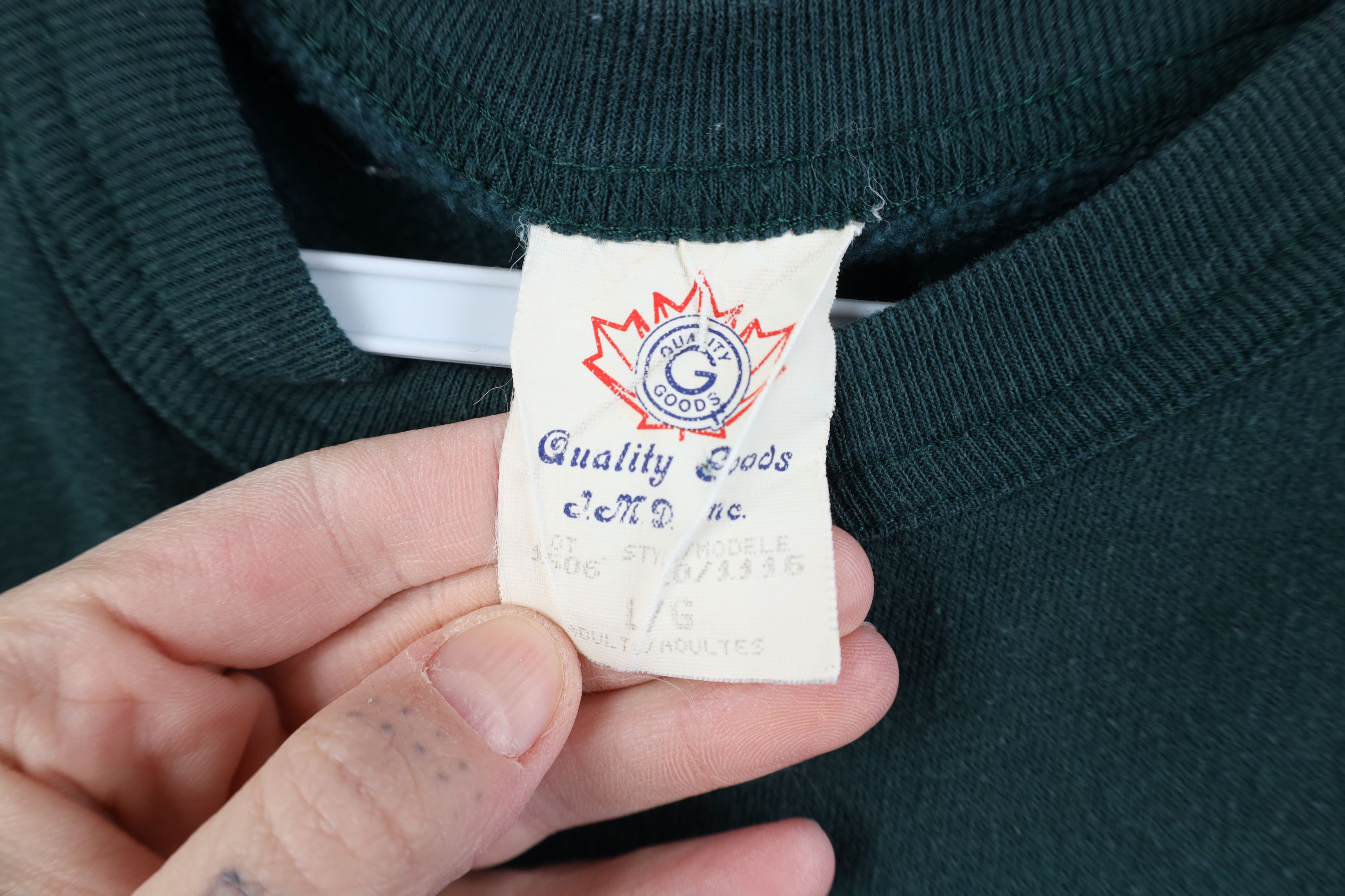 Vintage Vintage 90s Streetwear Canada Wilderness Sweatshirt Green Size L / US 10 / IT 46 - 9 Thumbnail