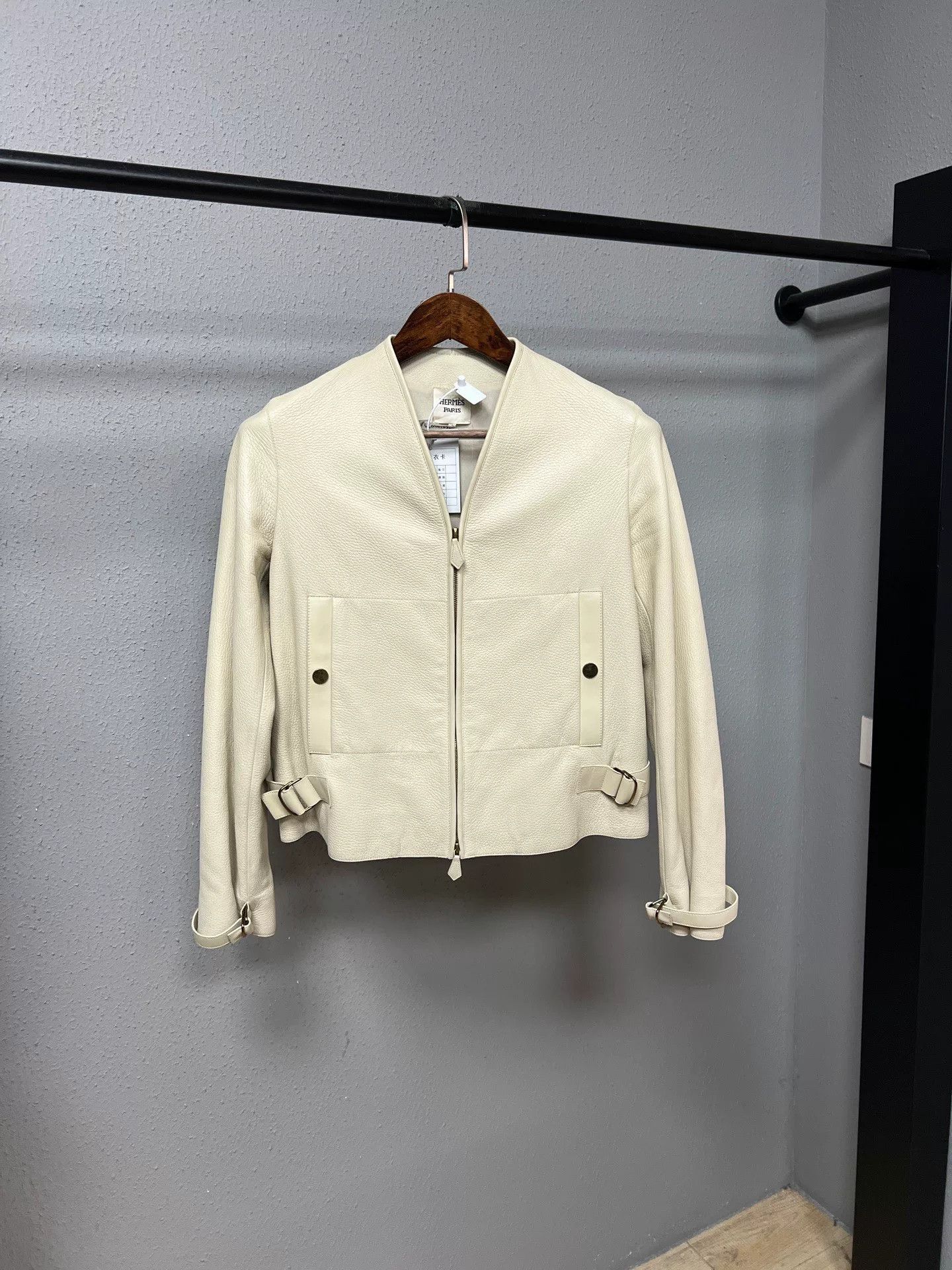 Hermes Hermes Suede Jacket in Size 36 Size S / US 4 / IT 40 - 1 Thumbnail