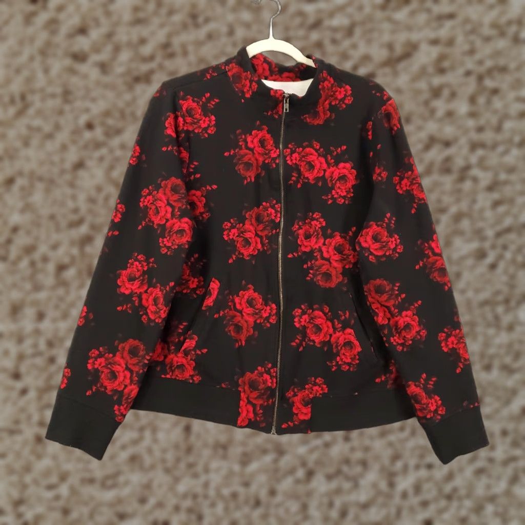 Torrid Torrid Jacket Womens 2X Black Red Roses Floral Full Zip Lightweight Pockets Knit Size XXL / US 16-18 / IT 52-54 - 1 Thumbnail