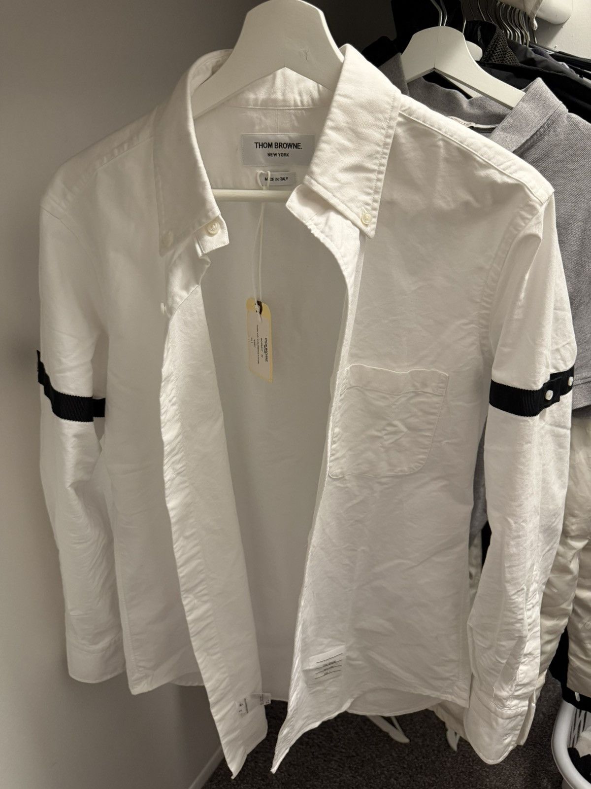 Thom Browne Brand New Thom Browne Armband Shirt Size US L / EU 52-54 / 3 - 2 Thumbnail