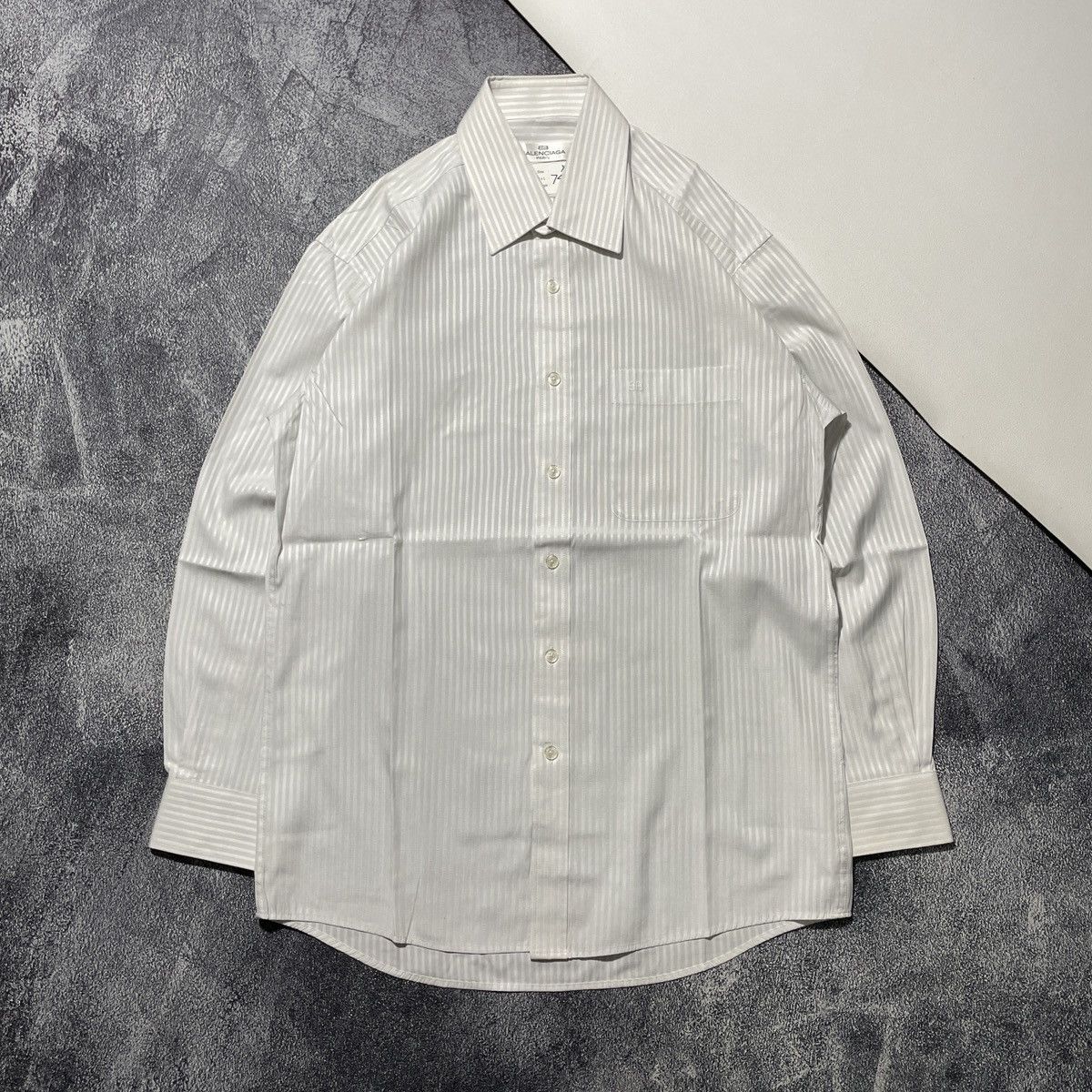 Balenciaga Vintage Balenciaga Shirts BB Embroidered Size US L / EU 52-54 / 3 - 1 Thumbnail