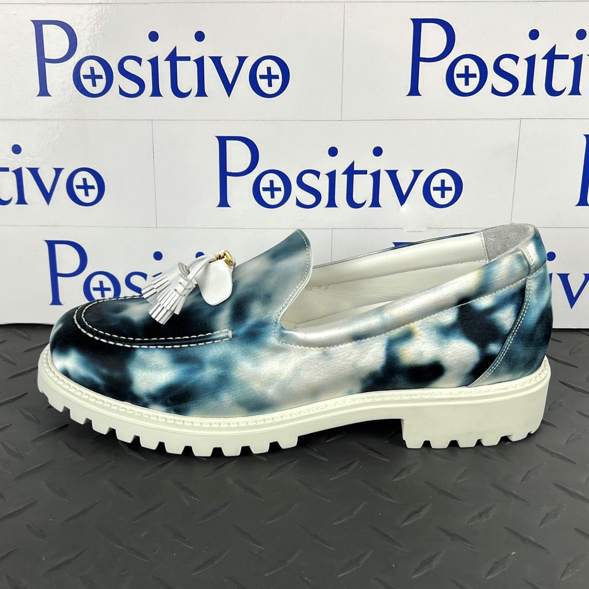 image of Buscemi Mens Tassel Tie Dye Moccasins Us 12 Sample W/ Crease Shoes in Blue