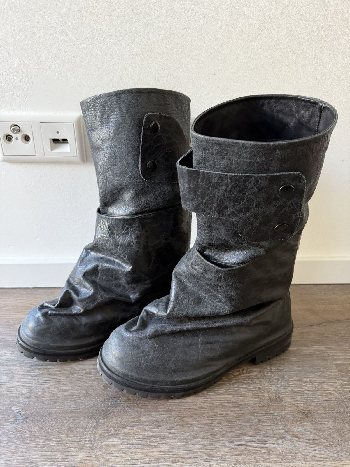 424 424 Dragonrider boots black Size US 8.5 / EU 41-42 - 2 Thumbnail
