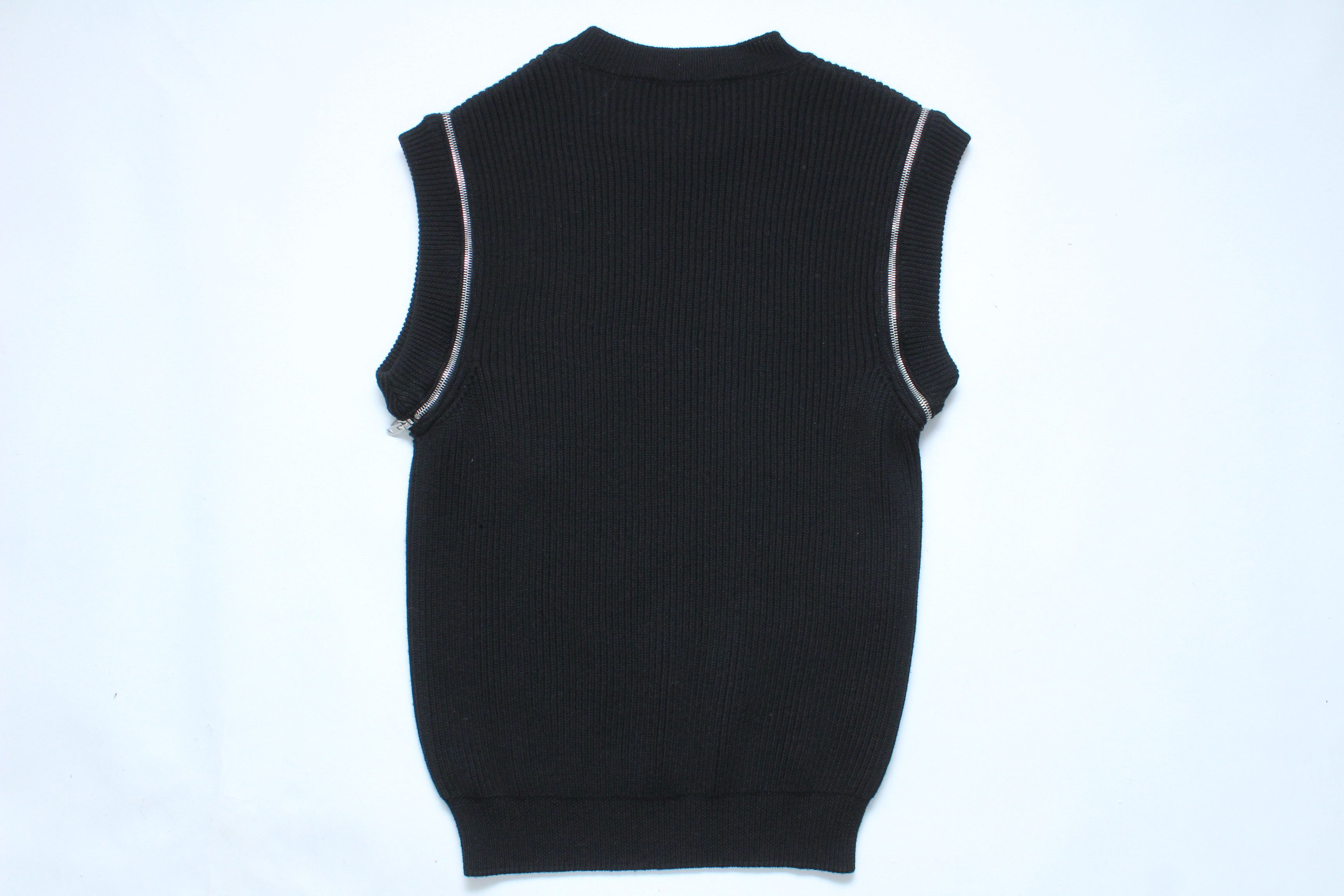 Moschino Moschino Couture Vest Wool Size 46 Authentic Hype Rare Size US S / EU 44-46 / 1 - 18 Thumbnail