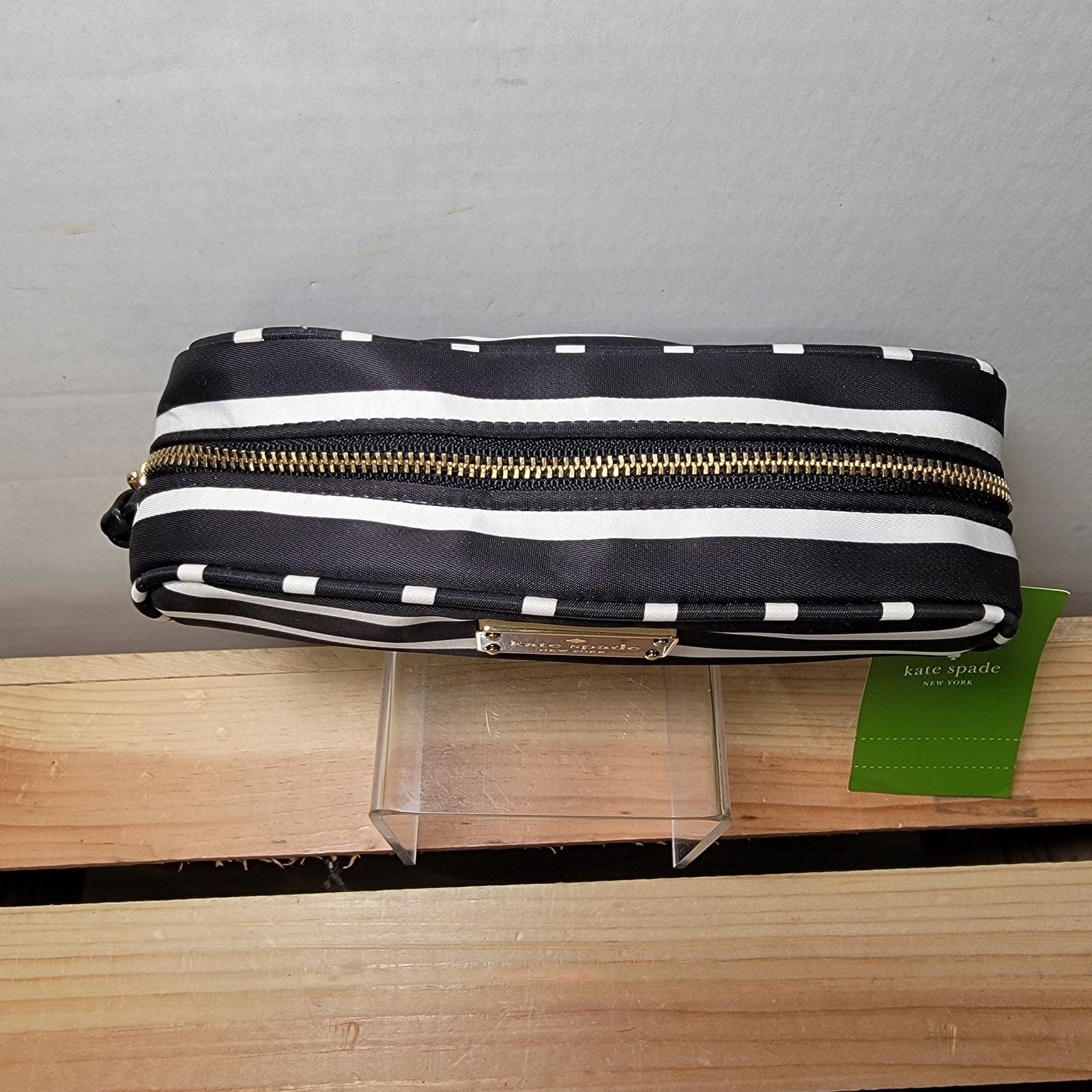 Kate Spade Kate Spade B&W Stripe Cosmetic Pouch - NWT Size ONE SIZE - 3 Thumbnail