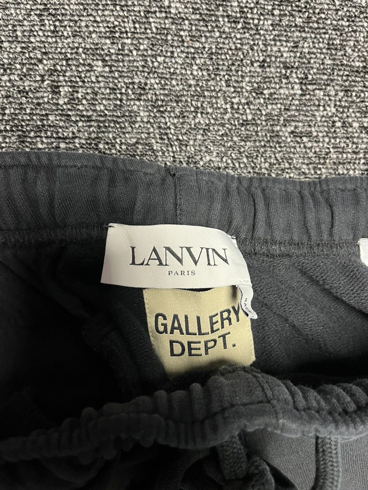 Gallery Dept. × Lanvin Gallery dept x lanvin splatter sweats small Size US 30 / EU 46 - 2 Thumbnail