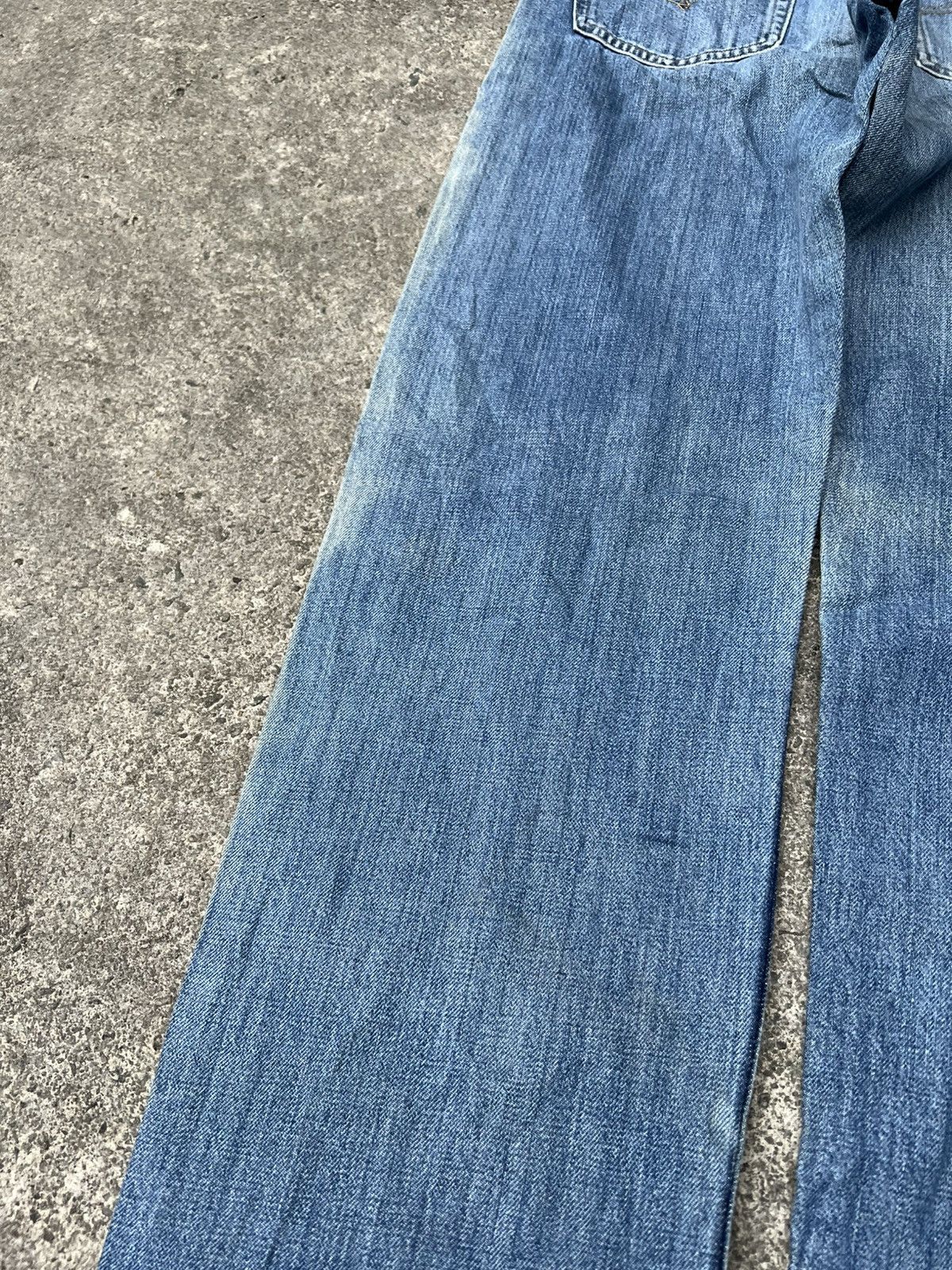 Levi's Vintage 90’s Levi’s 551Z Big E Selvedge Faded Jean Size US 30 / EU 46 - 18 Thumbnail