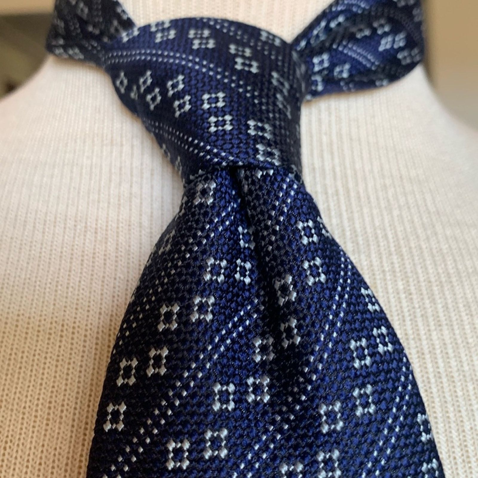 Gianfranco Ferre Gianfranco Ferre Italy 100% Italian navy blue silk necktie Size ONE SIZE - 1 Thumbnail