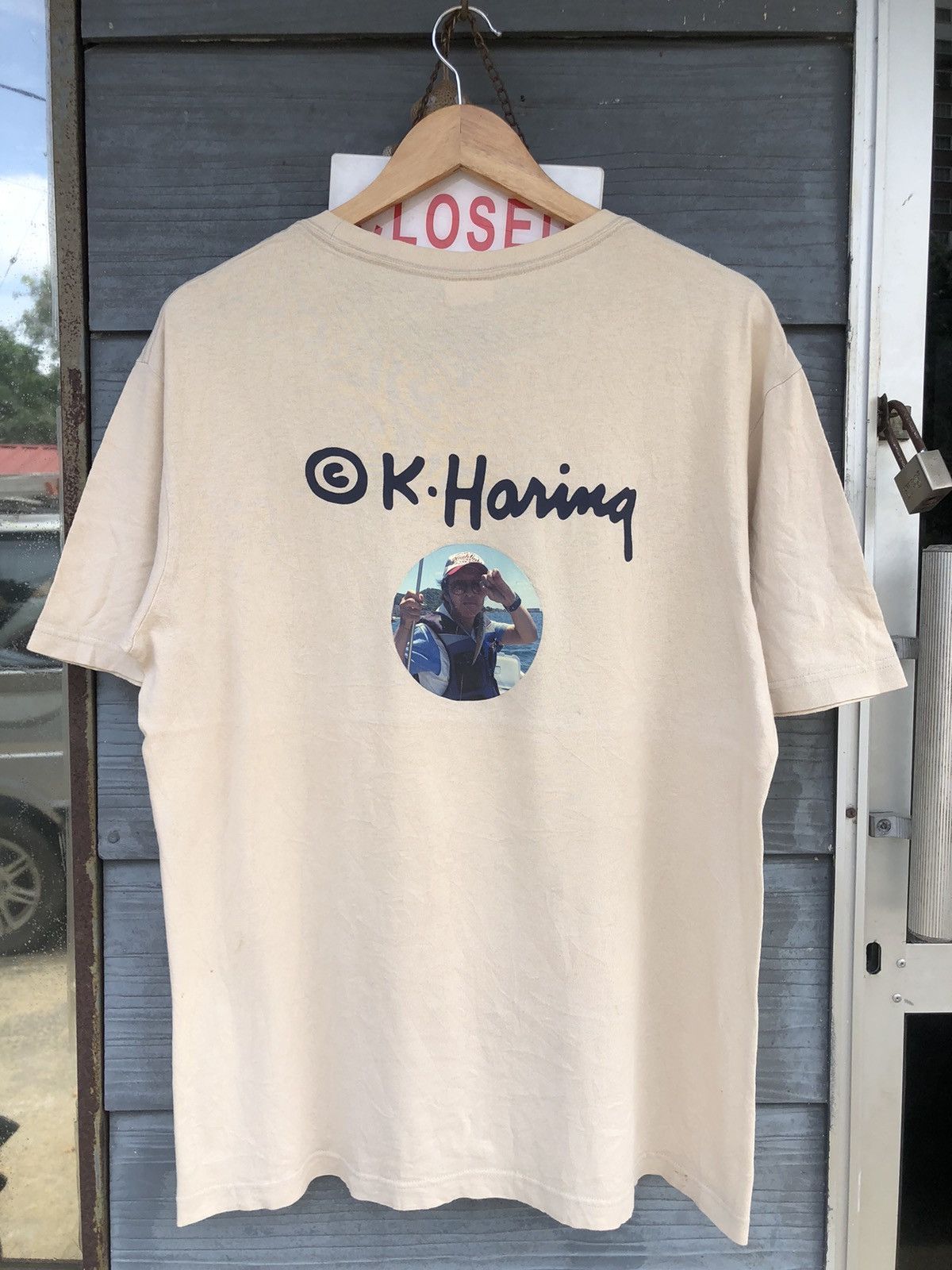 Japanese Brand × Keith Haring × Vintage Vintage Y2K Keith Haring X Uniqlo Skateboarding Backhit Tee Size US L / EU 52-54 / 3 - 2 Thumbnail
