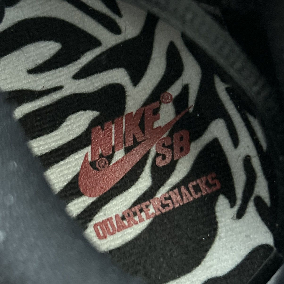 Nike × Quartersnacks 2021 Nike SB Quartersnacks Dunk Low Pro sz 8M Size US 8 / EU 41 - 8 Thumbnail