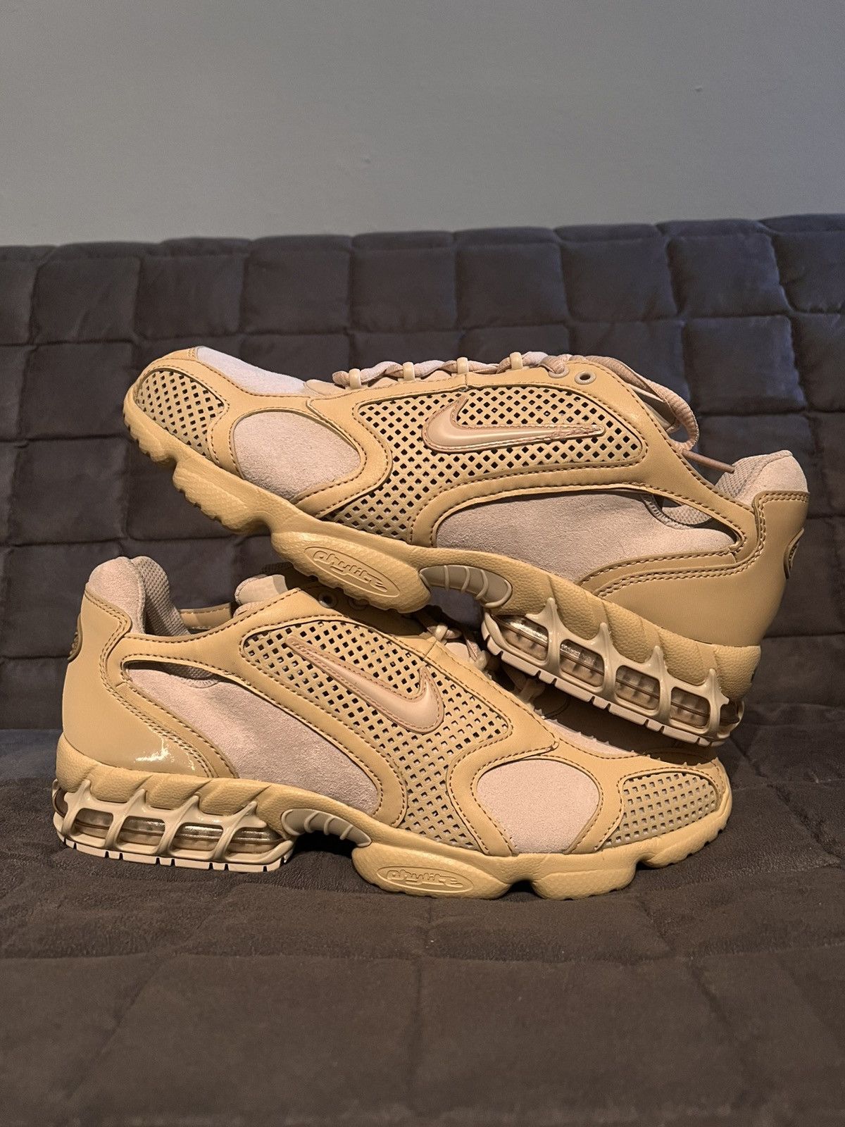 Nike AIR ZOOM SPIRIDON CAGE 2 SE 'SESAME OATMEAL' Size US 9 / EU 42 - 2 Thumbnail