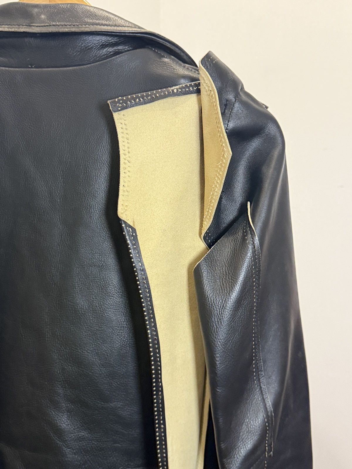 H&M × Maison Margiela Deconstructed Leather Biker Jacket Size XS / US 0-2 / IT 36-38 - 12 Thumbnail