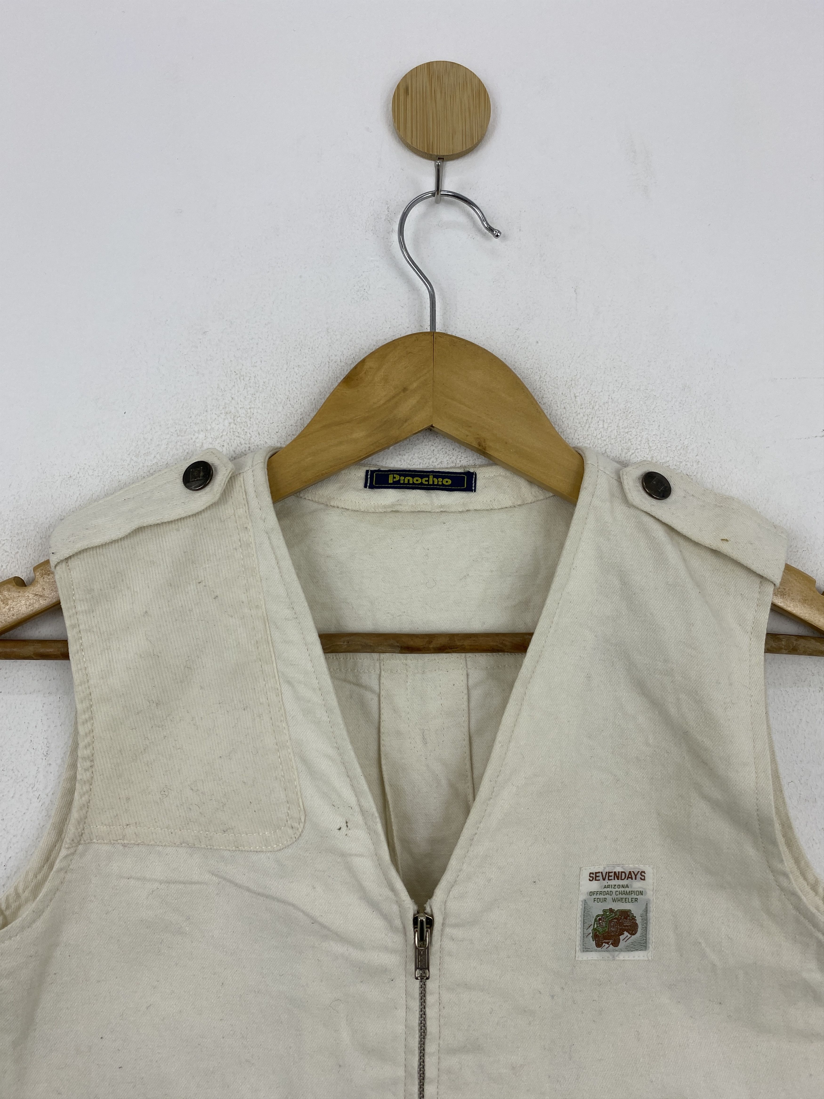 Japanese Brand Vintage Pinochio Seven Days Tactical Pocket Vest Size US XXS / EU 40 - 2 Thumbnail