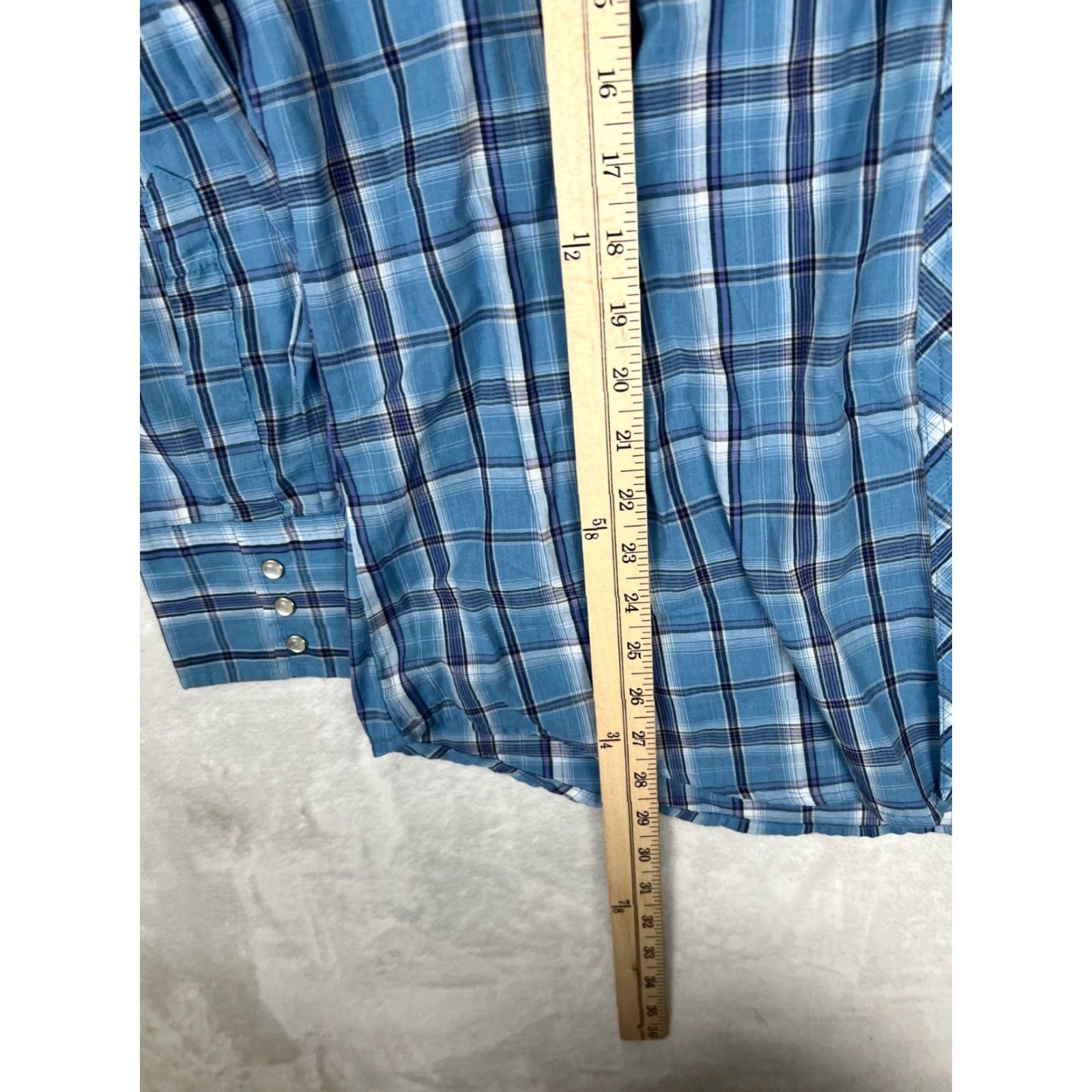 Wrangler VINTAGE Wrangler Western Shirt Plaid Pearl Snap XL Blue Men Shirt Junior? Size US XL / EU 56 / 4 - 4 Thumbnail