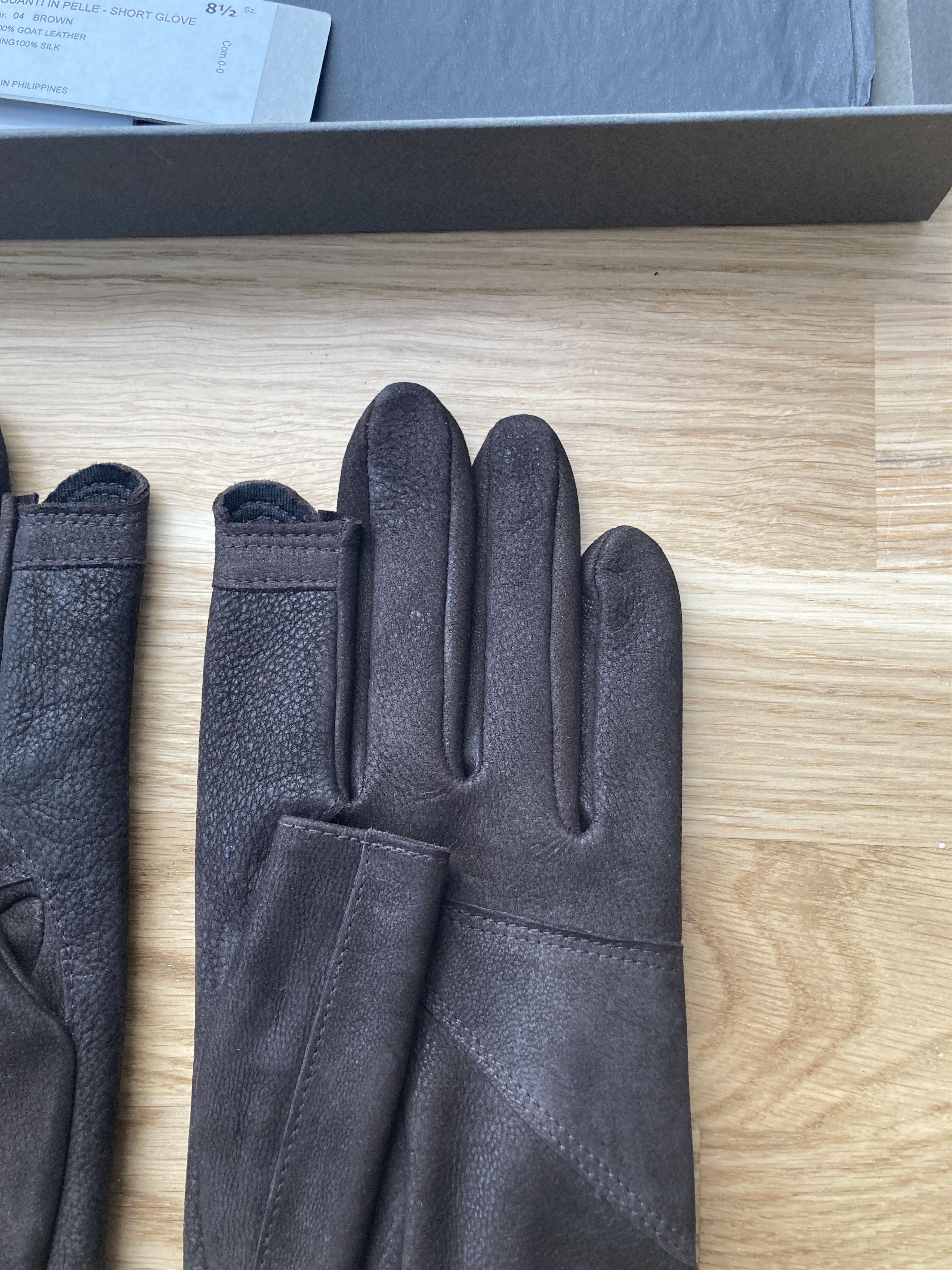 Rick Owens F/W 16 "MASTODON" Runway Goat Leather Gloves Rick Owens Size ONE SIZE - 5 Thumbnail