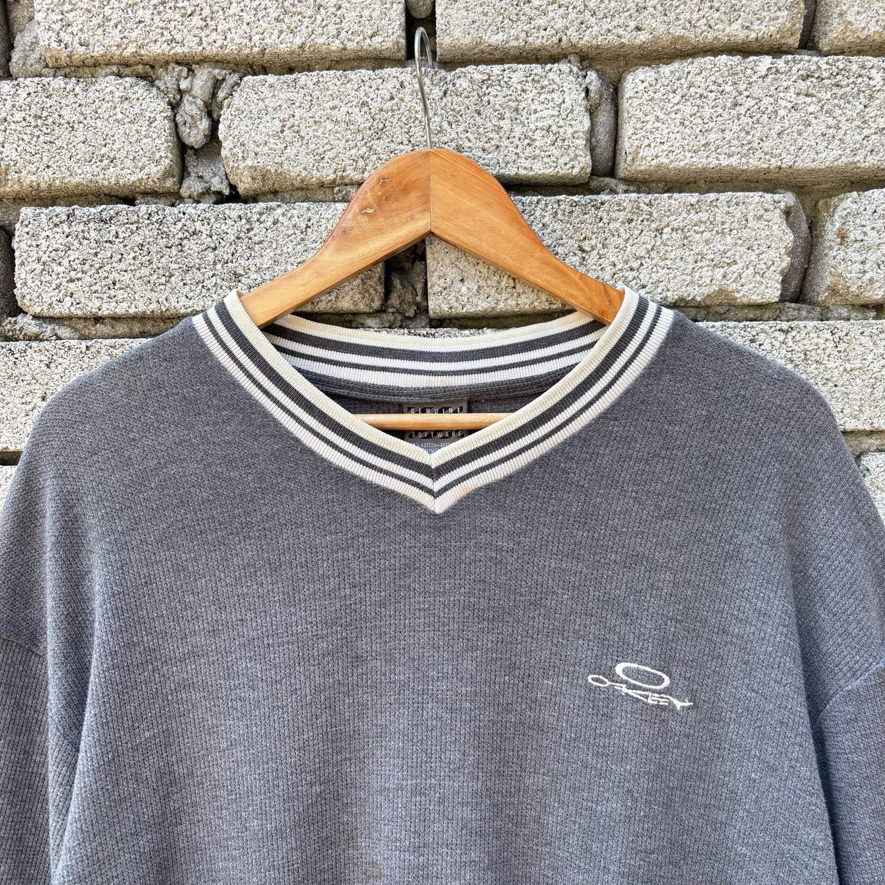 Oakley × Vintage Vintage V neck Oakley Shirt Size US XL / EU 56 / 4 - 2 Thumbnail