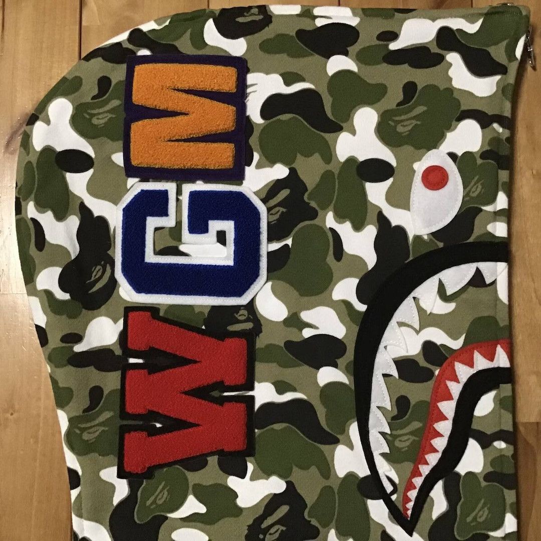 Bape 2024 🔥ZOZO Store Camo🔥 BAPE shark full zip hoodie APE Size US XL / EU 56 / 4 - 5 Thumbnail