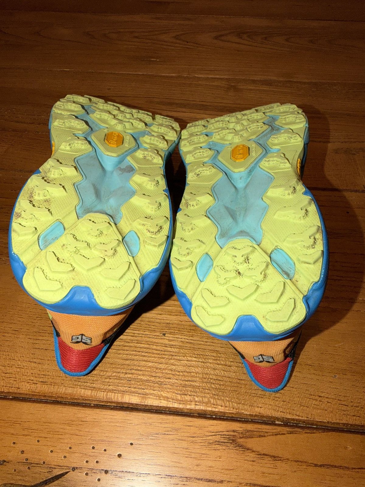 Hoka HOKA Men’s Speedgoat 5 Trail Run Shoes Size 9 Solar Flare Size US 9 / EU 42 - 8 Thumbnail