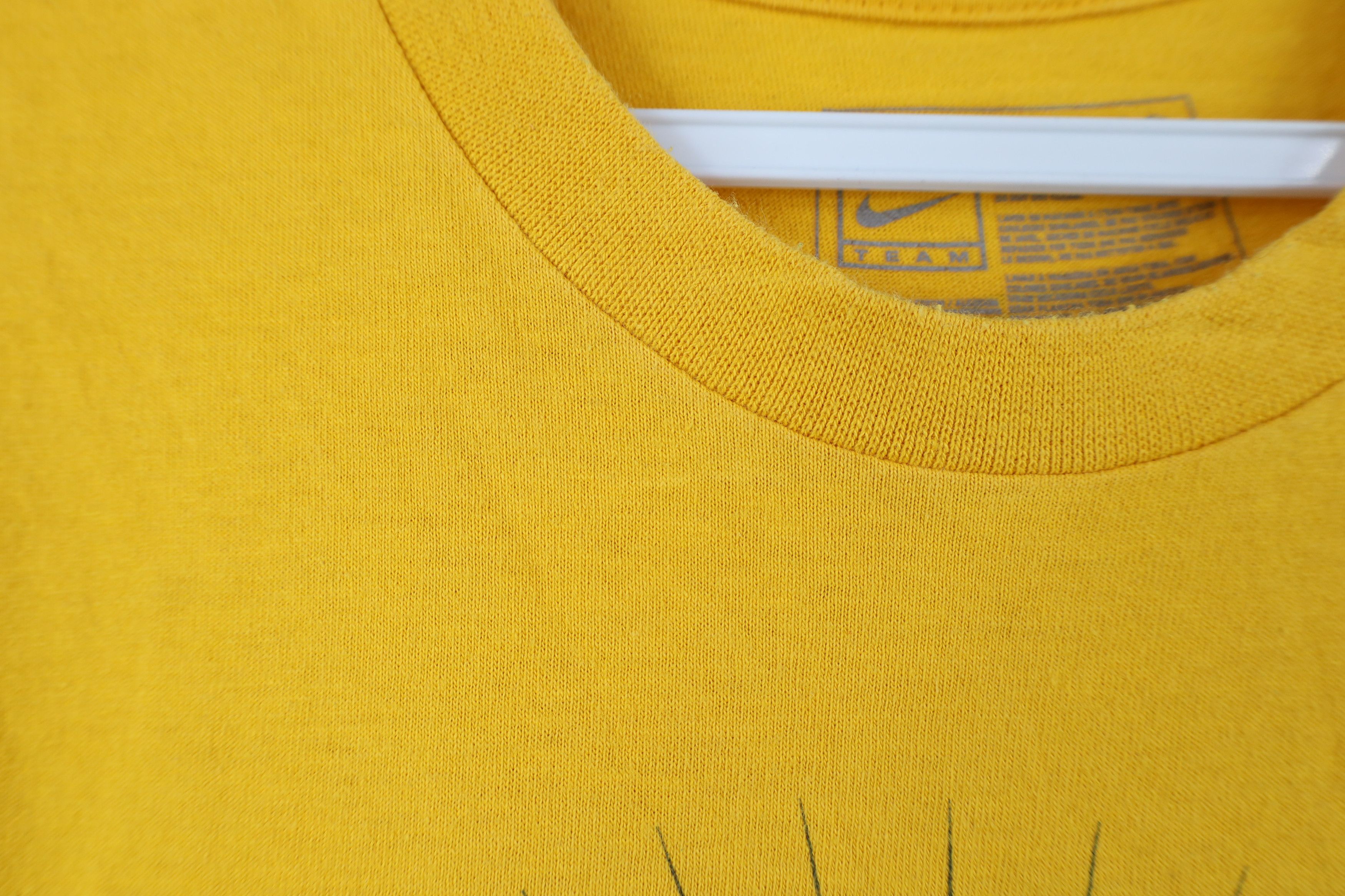 Nike × Vintage Vintage Nike Total 90 Center Swoosh Australia Soccer T-Shirt Size US S / EU 44-46 / 1 - 6 Thumbnail