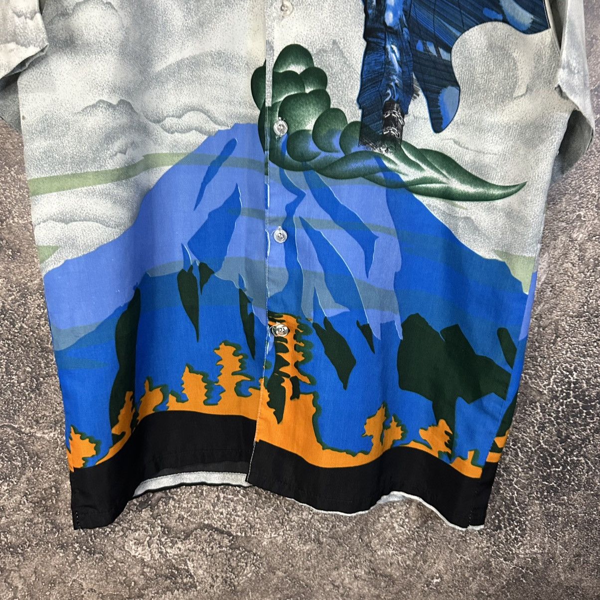 Anime Vintage Anime Berserk AOP Crazy Design Shirt Size US XL / EU 56 / 4 - 10 Thumbnail