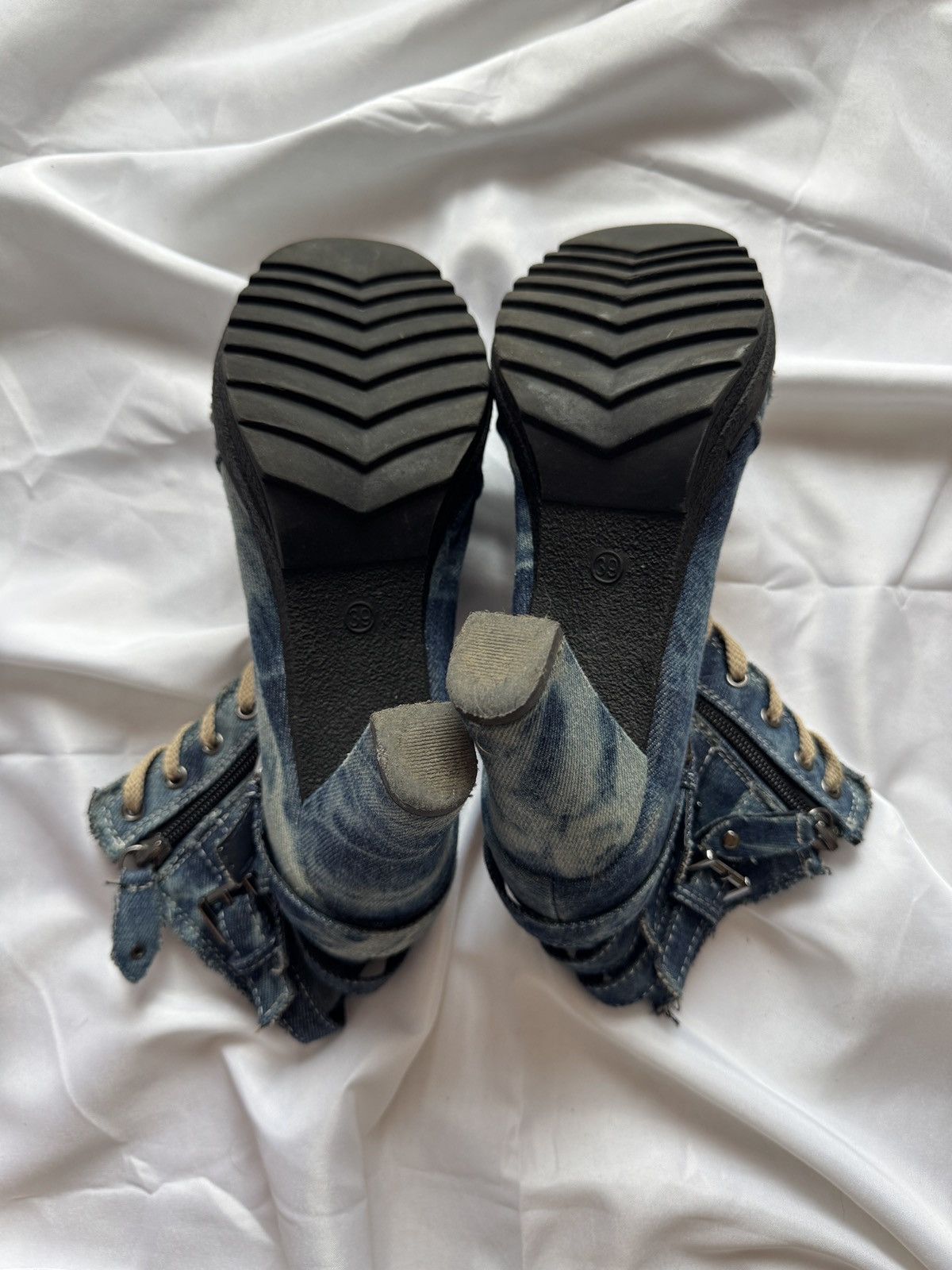 If Six Was Nine Gothicana by EMP Y2K Grunge Buckle Details Heels Boots Size US 9 / IT 39 - 8 Thumbnail