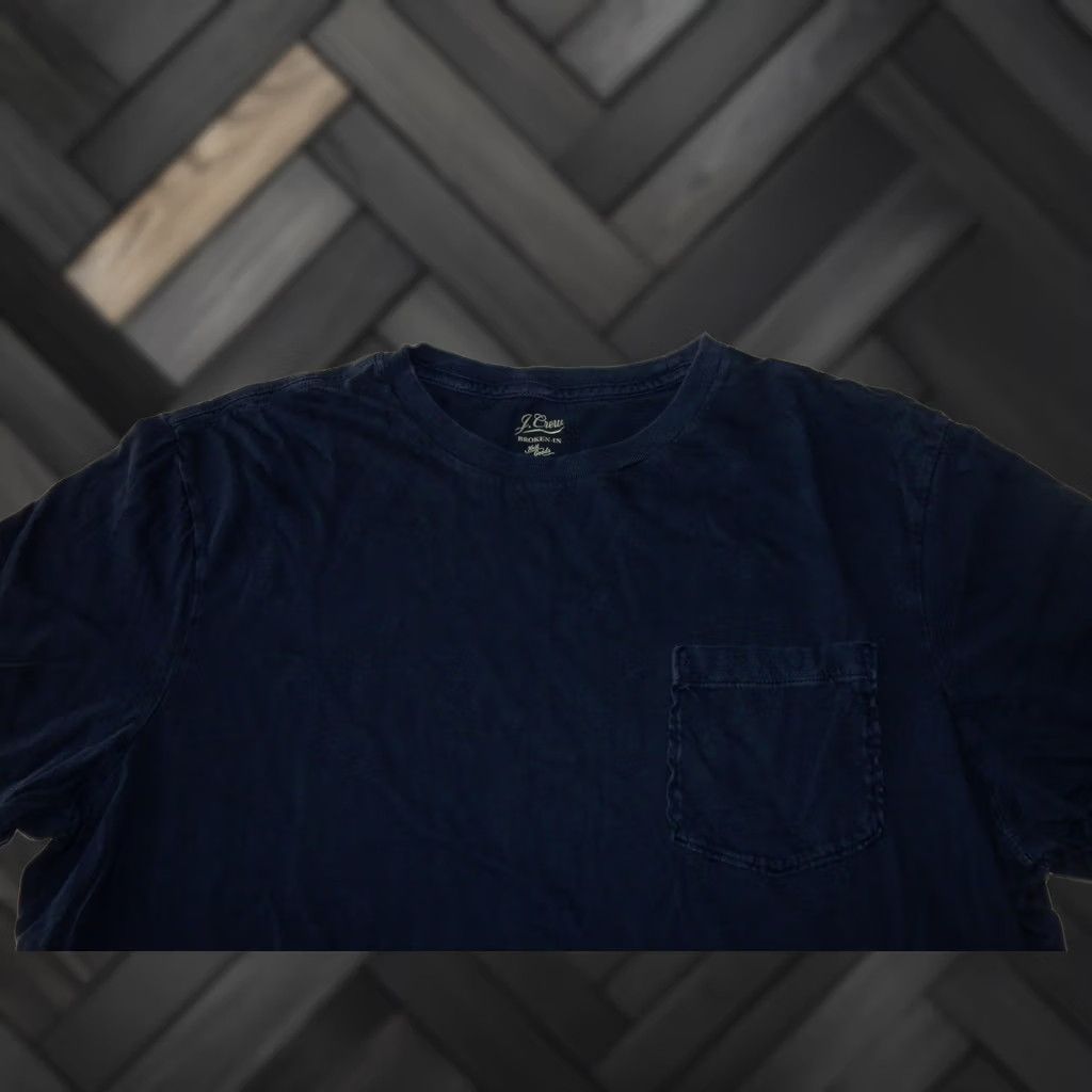 J.Crew J.CREW Men T Shirt Short Sleeve Size L Pocket Solid Blue 27in Length Mens Broken In Size US L / EU 52-54 / 3 - 1 Thumbnail