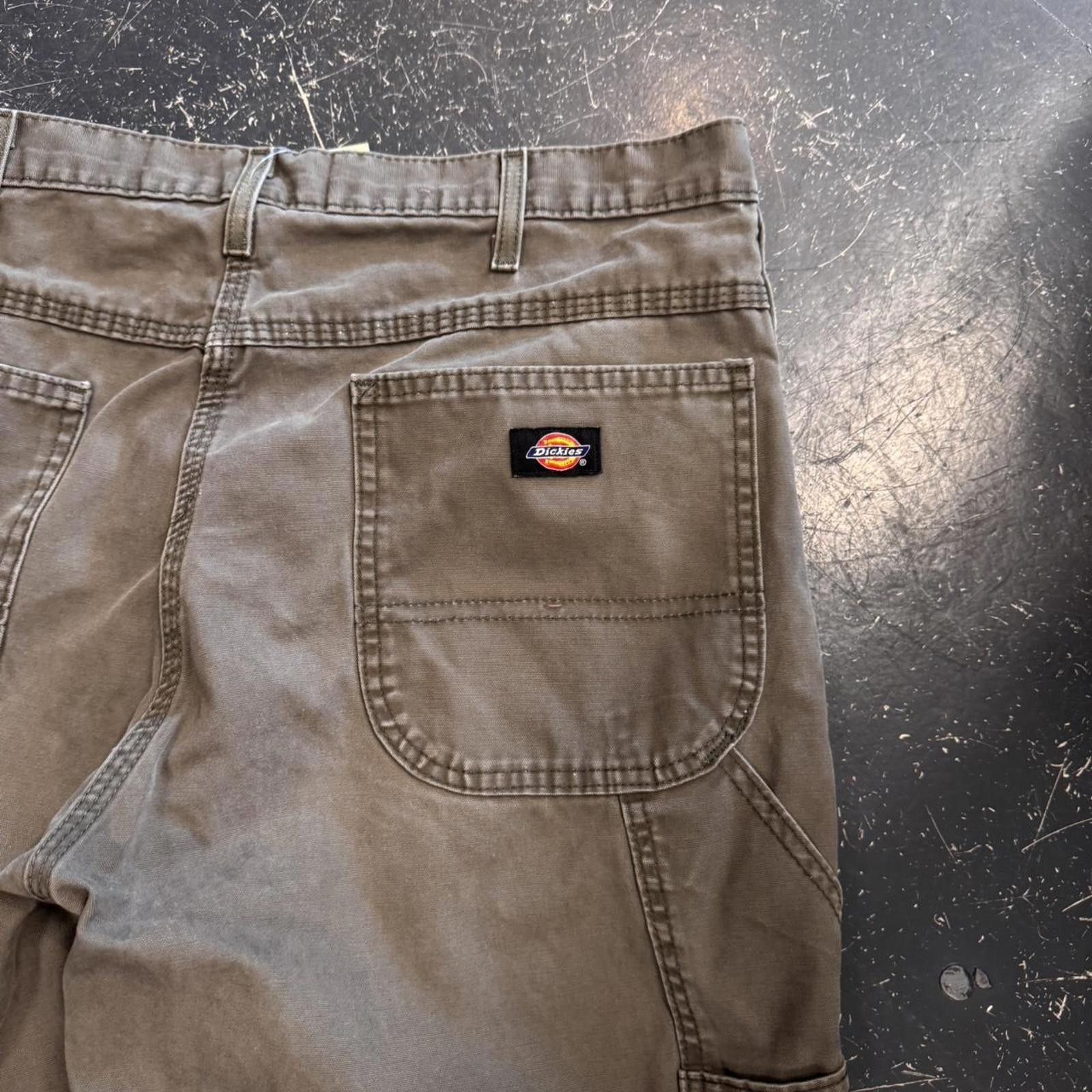 Dickies × Vintage Vintage Olive Dickies Shorts Size US 34 / EU 50 - 3 Thumbnail