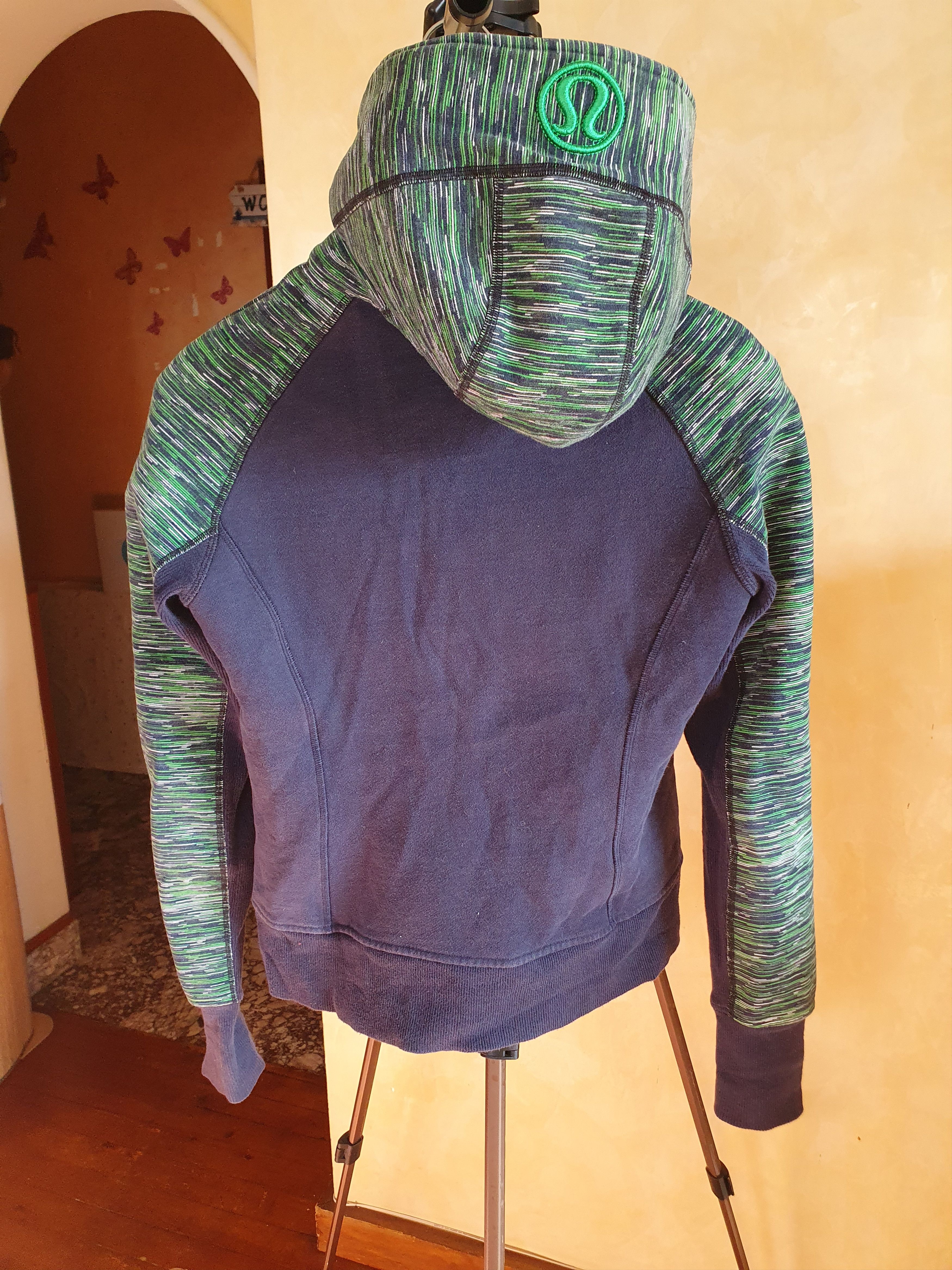 Lululemon Lululemon Scuba Jacket Blue Green Hoodie sz 8 Size M / US 6-8 / IT 42-44 - 2 Thumbnail