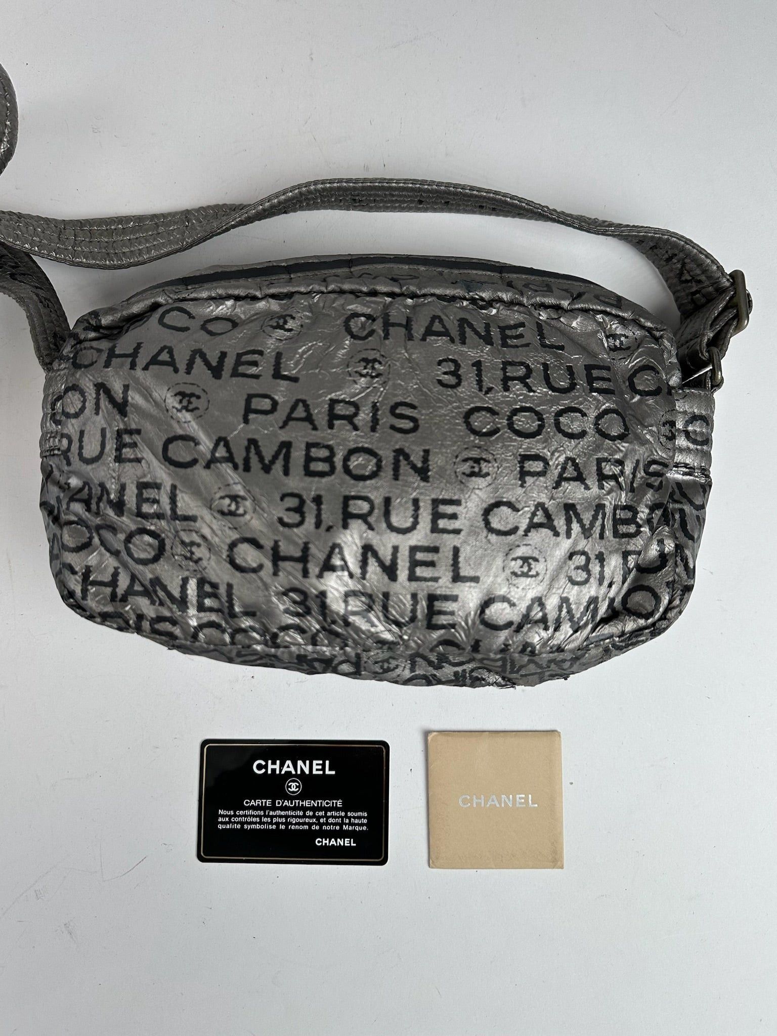 Chanel Vintage Momogram Shoulder Bag Silver Black Size ONE SIZE - 1 Thumbnail