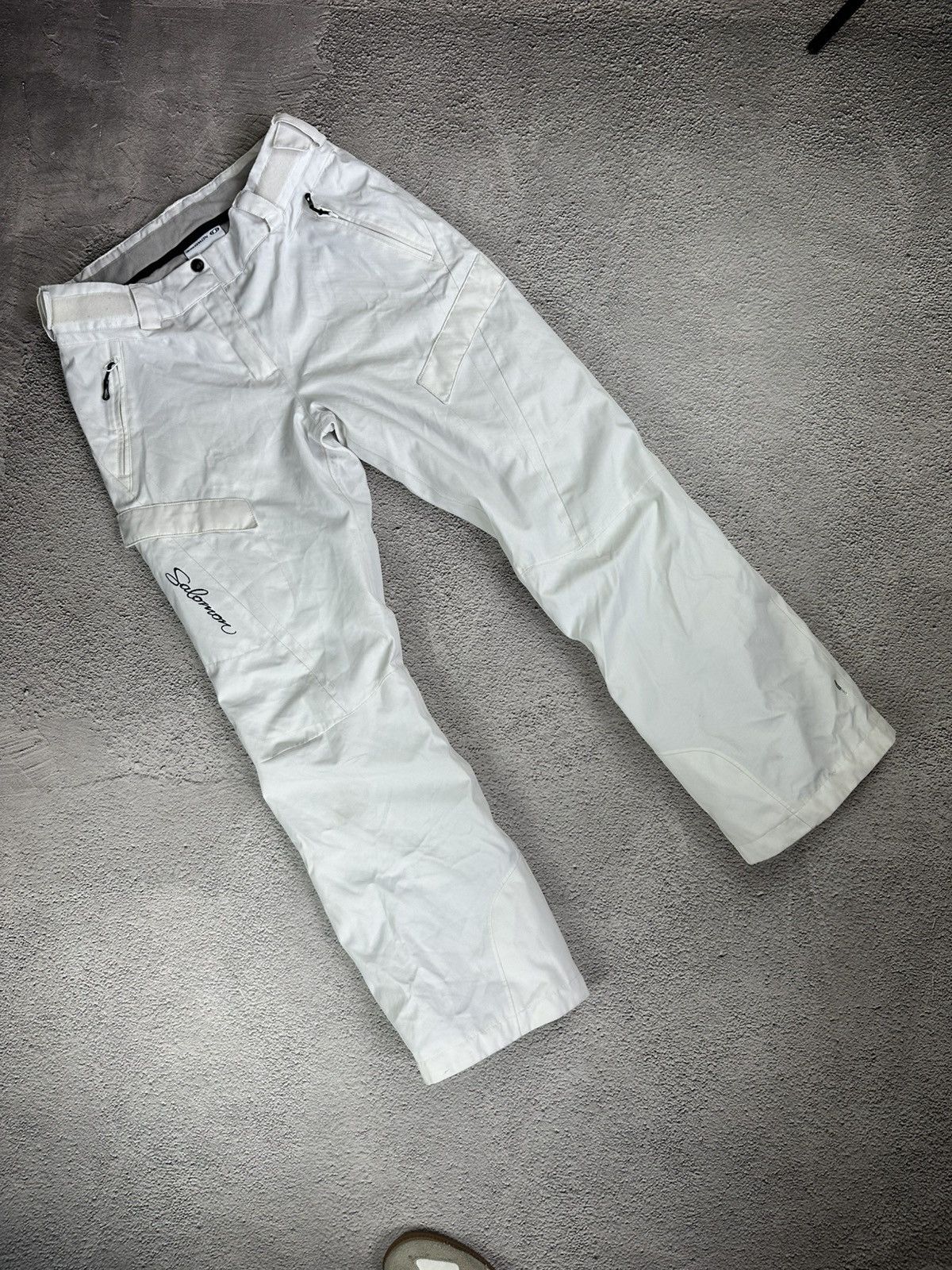 Salomon × Vintage Woman’s Salomon Clima Pro White Ski Shell Snow Pants Size 34" / US 12 / IT 48 - 1 Thumbnail