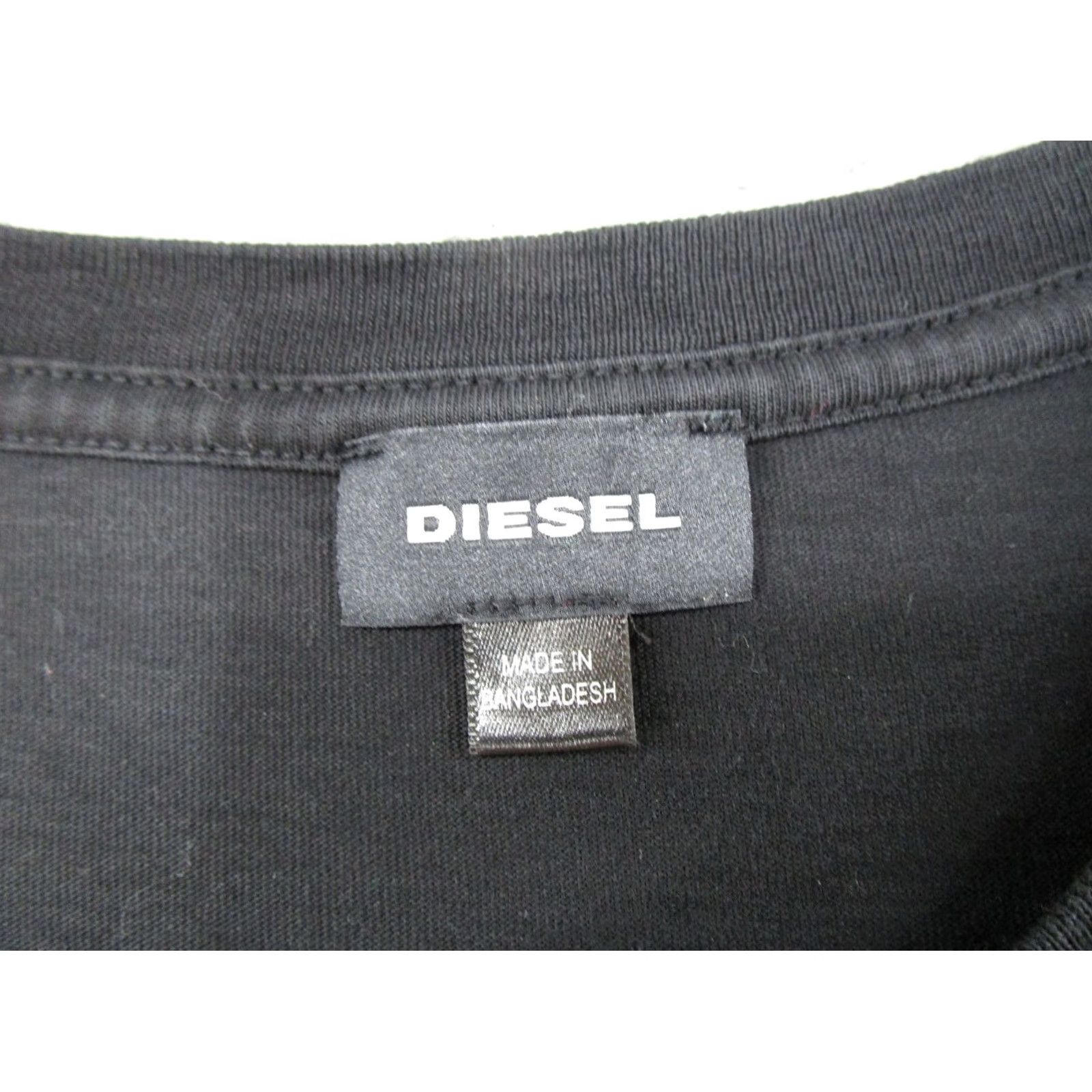 Diesel Diesel Mens T-Shirt Black XL Crew Neck Graphic Spell Out Unit Read Vintage No Size US XL / EU 56 / 4 - 3 Thumbnail
