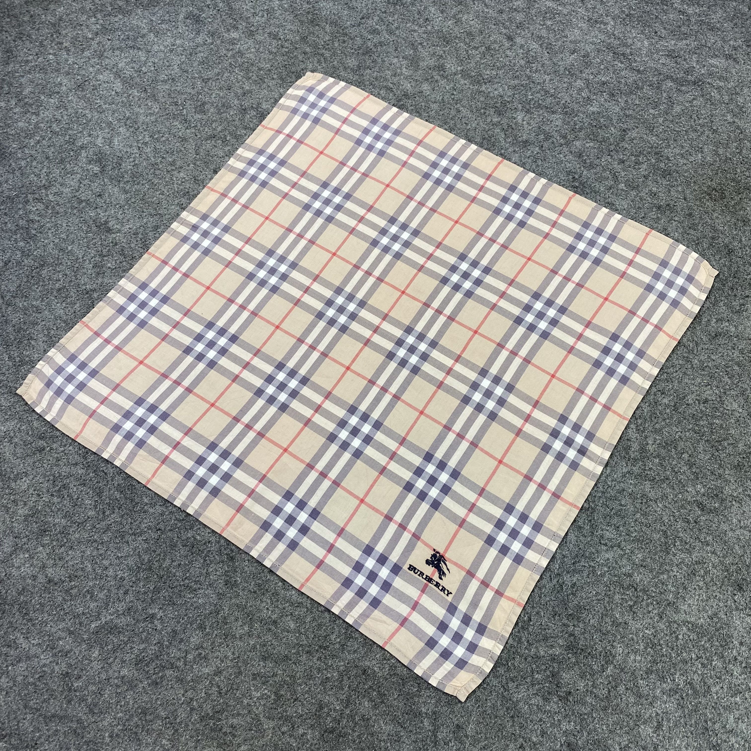 Burberry Burberry Handkerchief Neckerchief Bandana-B1746 Size ONE SIZE - 4 Thumbnail