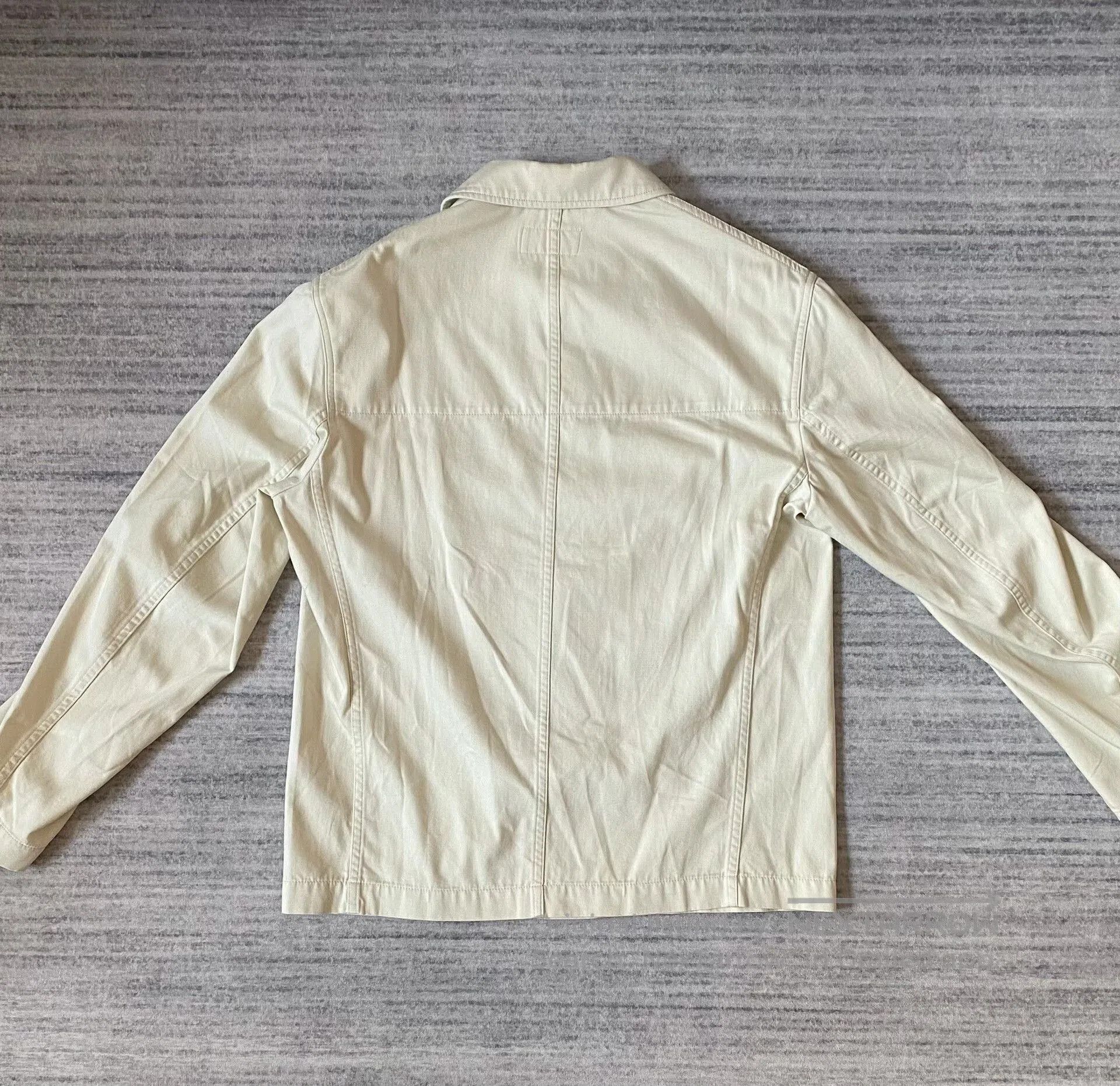 Lemaire multi-pocket boxy jacket shirt in cream. Size US L / EU 52-54 / 3 - 2 Thumbnail